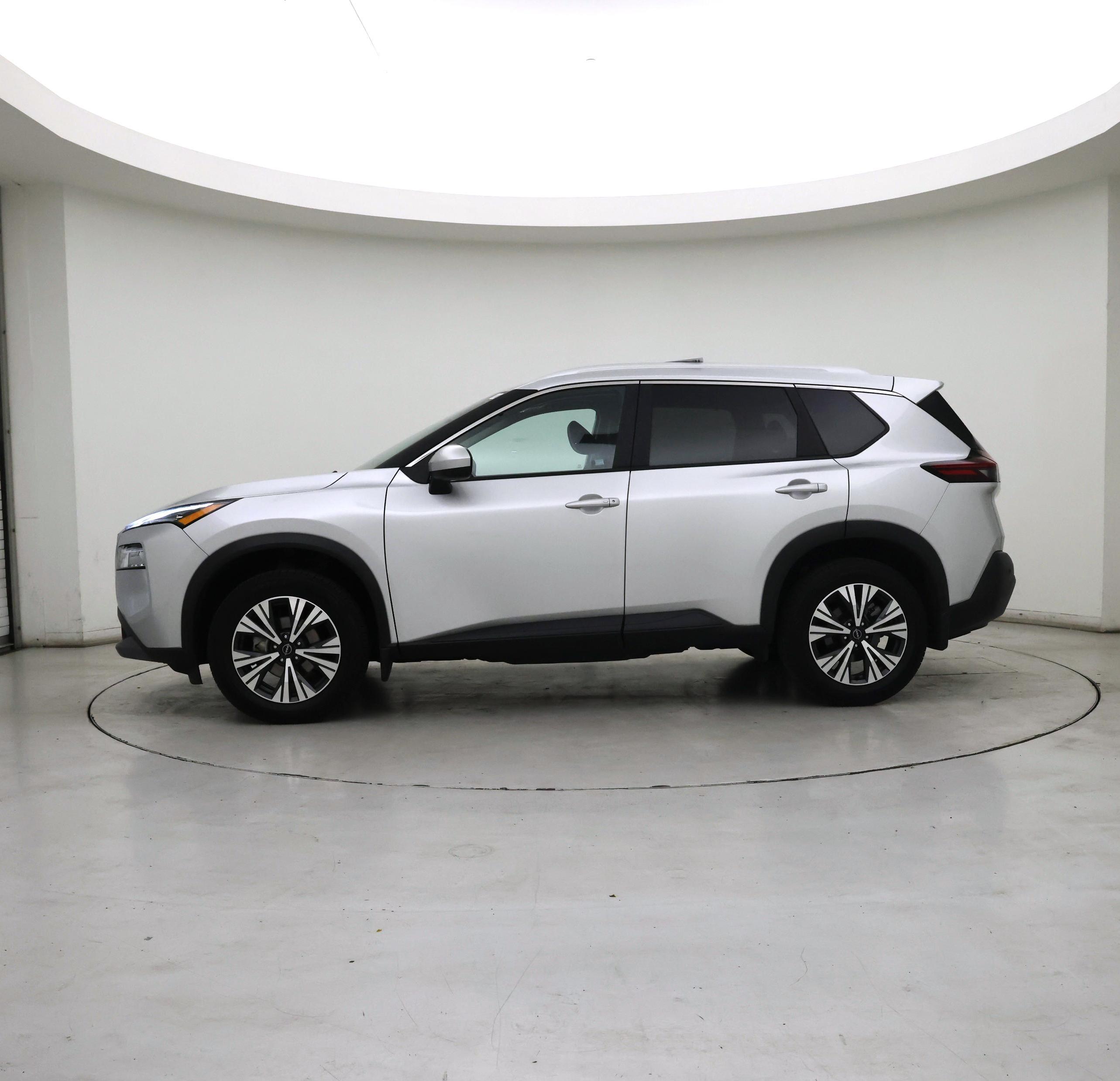 Thumbnail: 2023 Nissan Rogue - 3