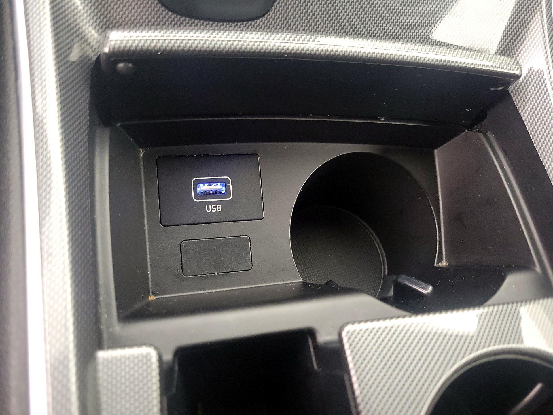 Thumbnail: 2023 Hyundai Santa Fe - 18