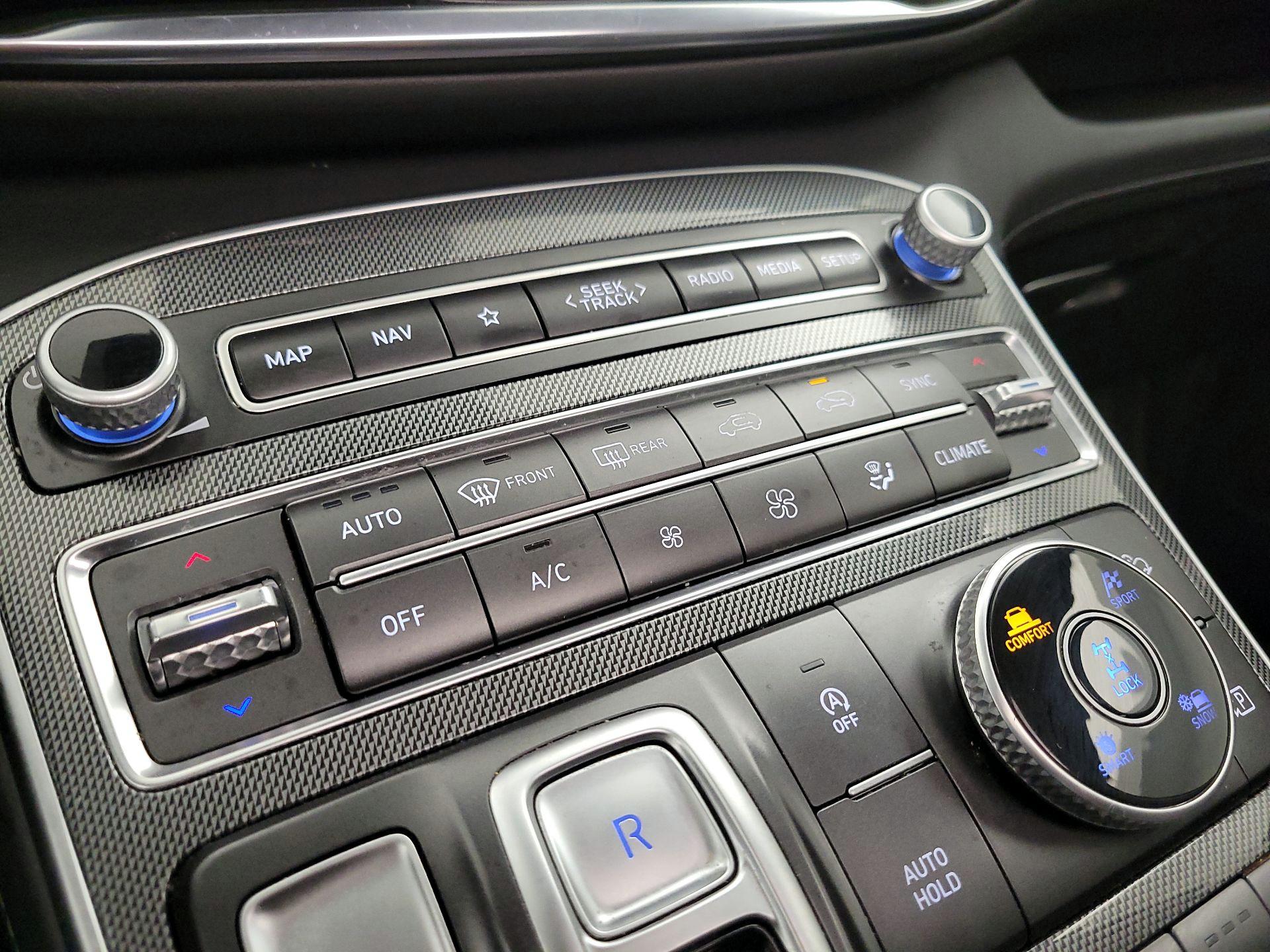 Thumbnail: 2023 Hyundai Santa Fe - 16