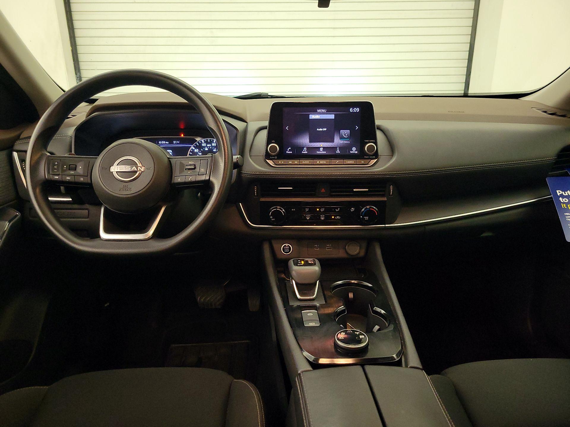 Thumbnail: 2023 Nissan Rogue - 9