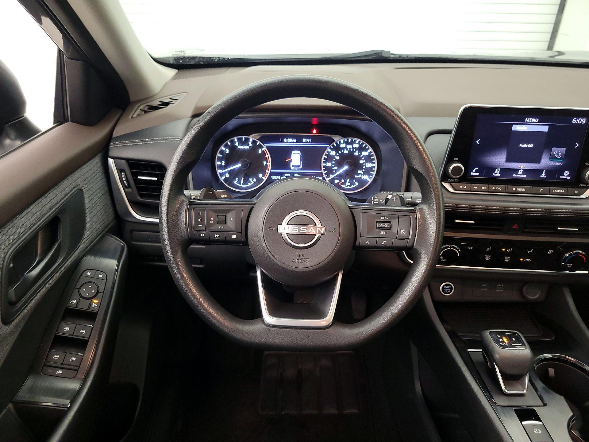 Thumbnail: 2023 Nissan Rogue - 10