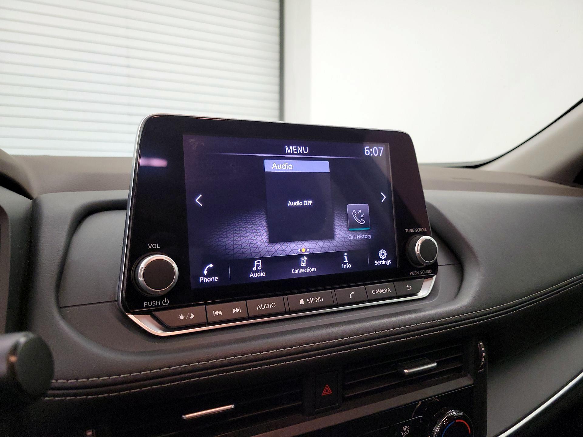 Thumbnail: 2023 Nissan Rogue - 15