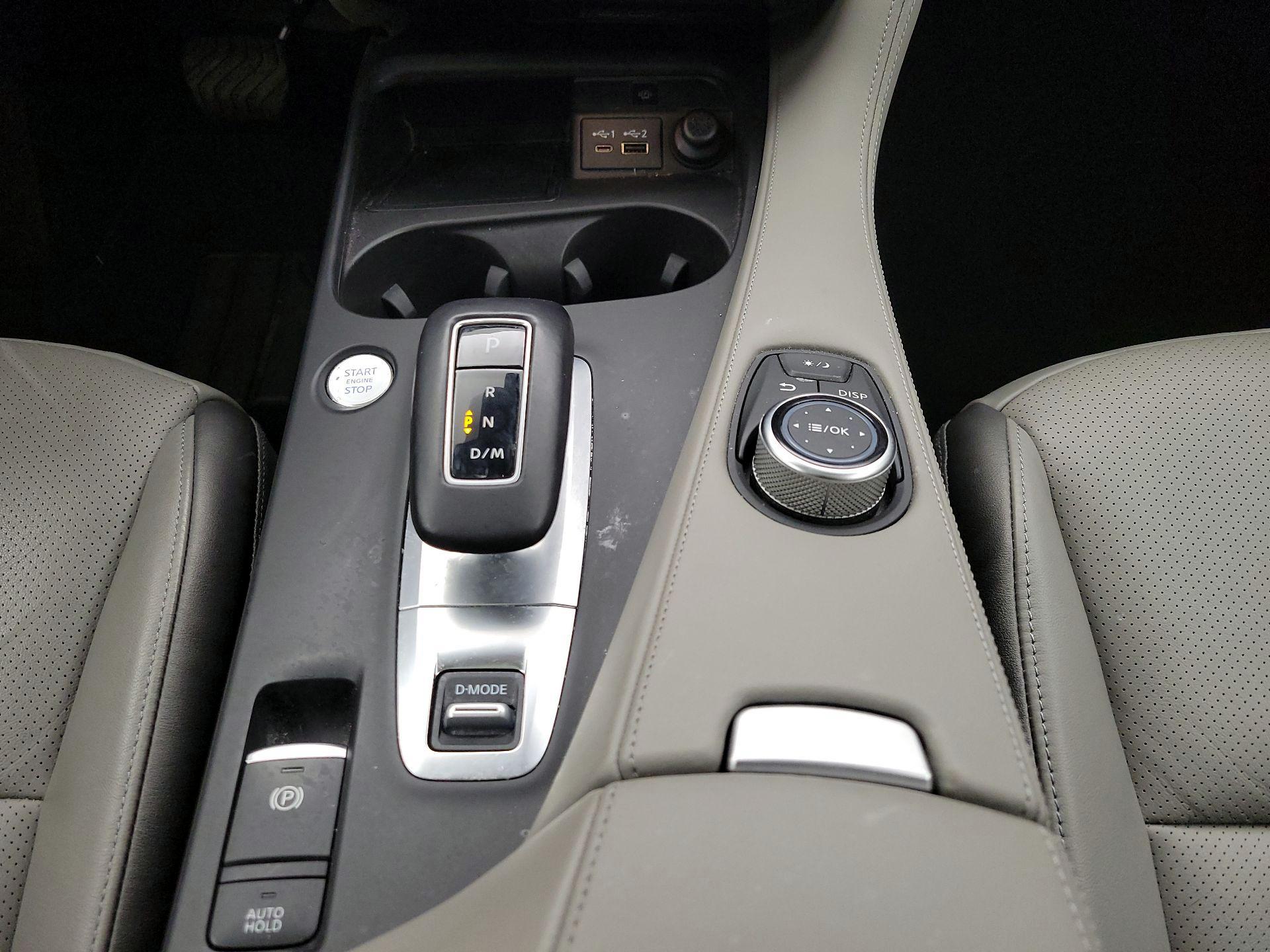 Thumbnail: 2023 INFINITI QX50 - 17