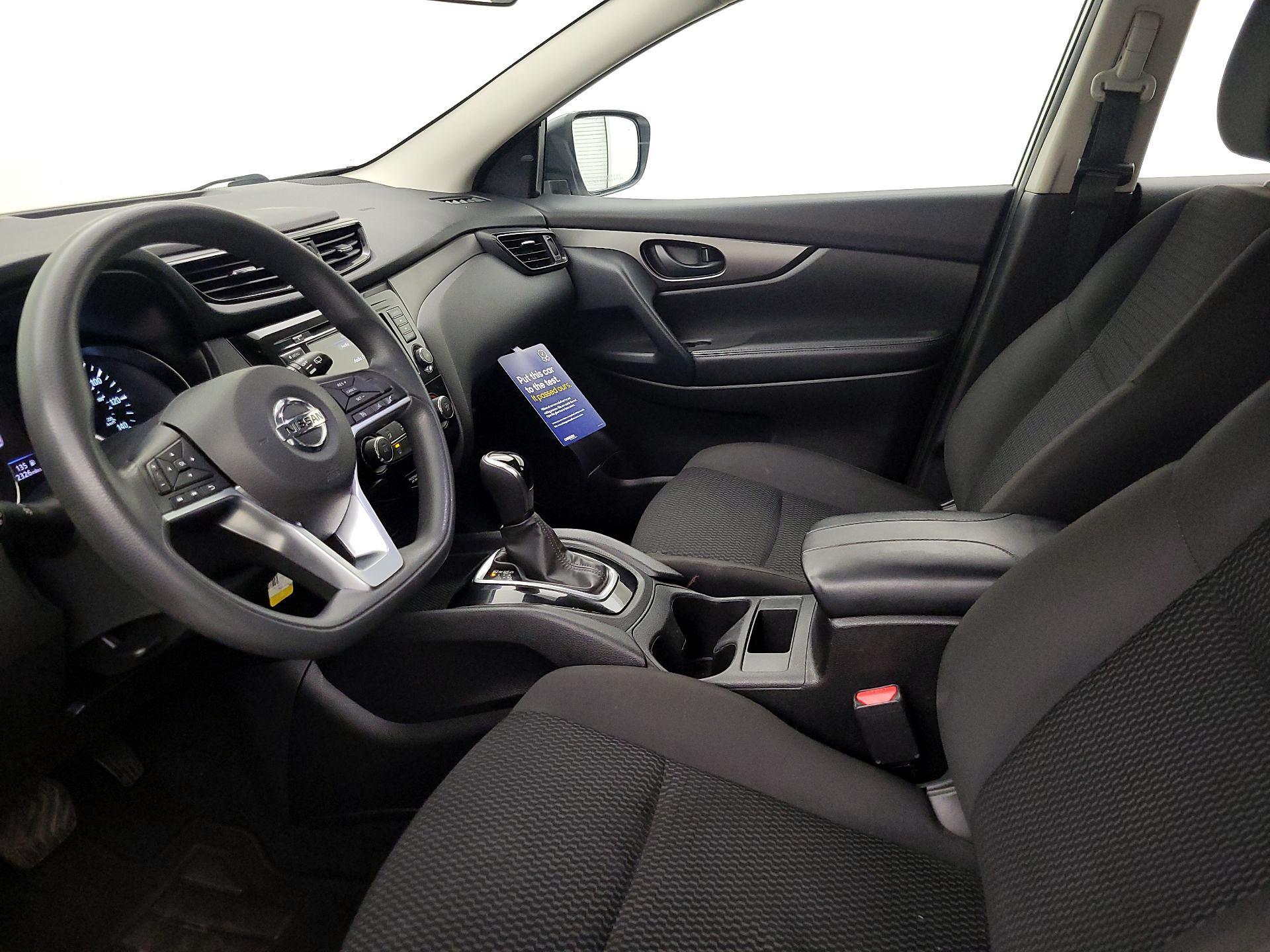 Thumbnail: 2021 Nissan Rogue Sport - 11