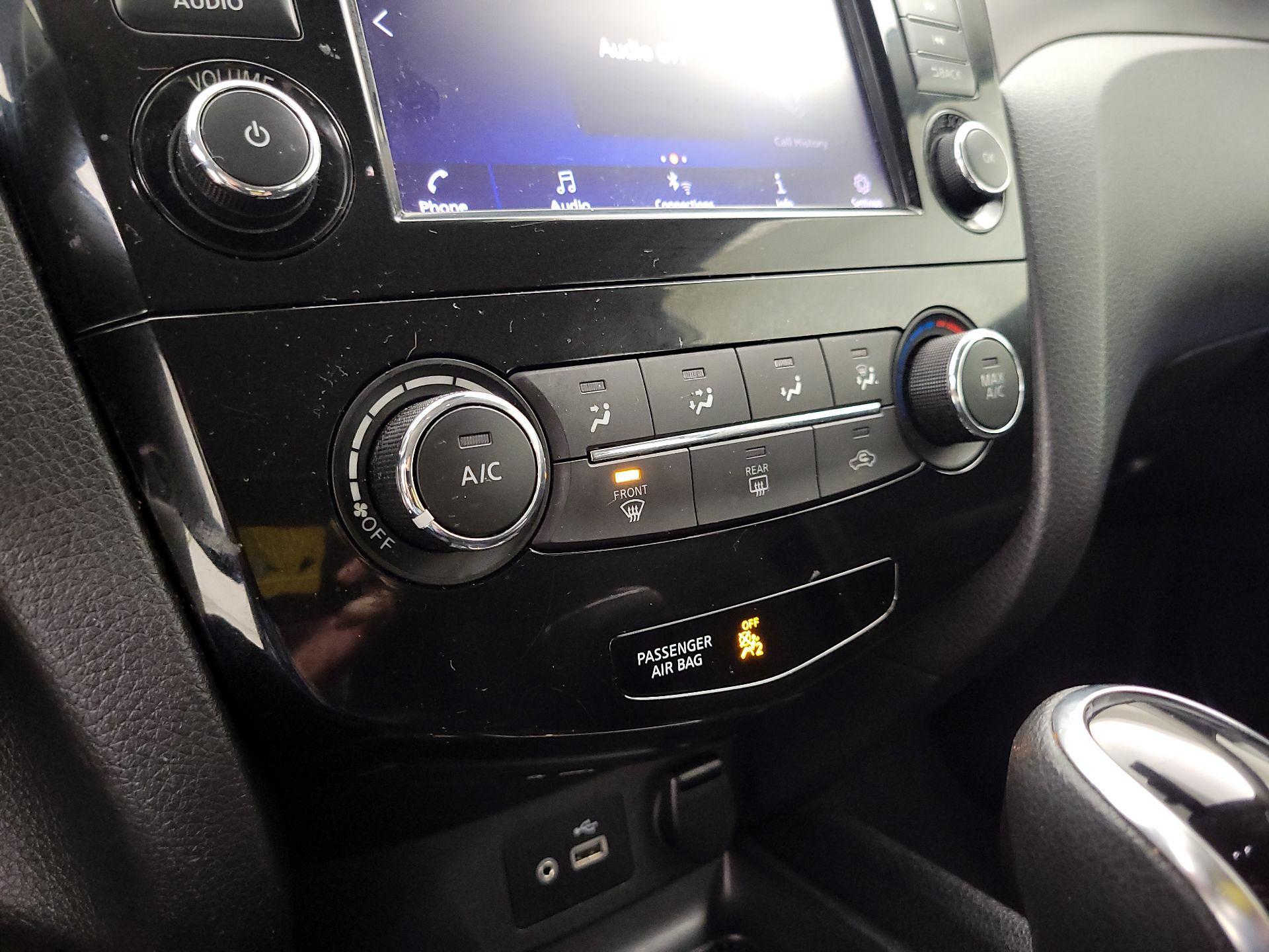 Thumbnail: 2021 Nissan Rogue Sport - 16