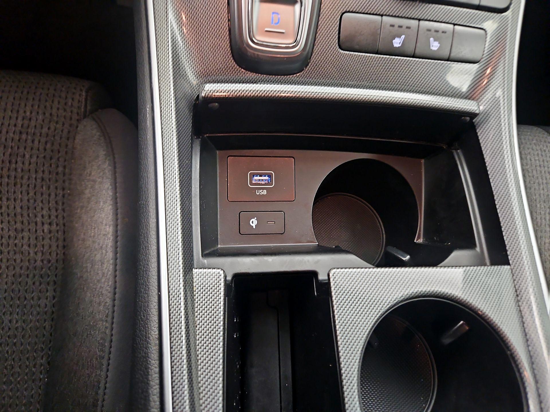 Thumbnail: 2023 Hyundai Santa Fe - 19