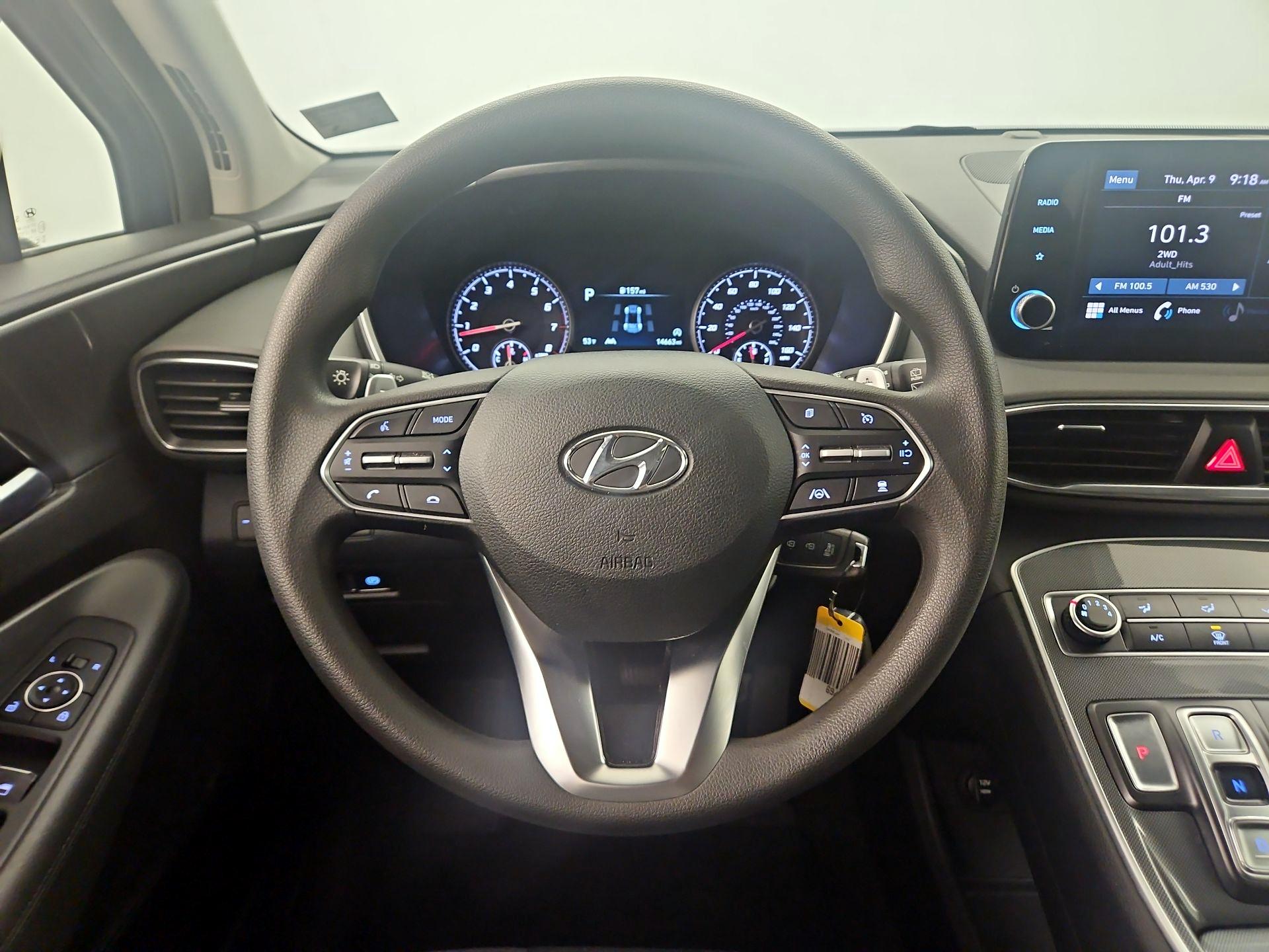 Thumbnail: 2023 Hyundai Santa Fe - 10