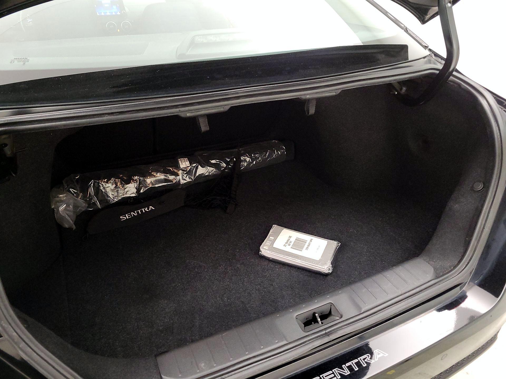 Thumbnail: 2022 Nissan Sentra - 20