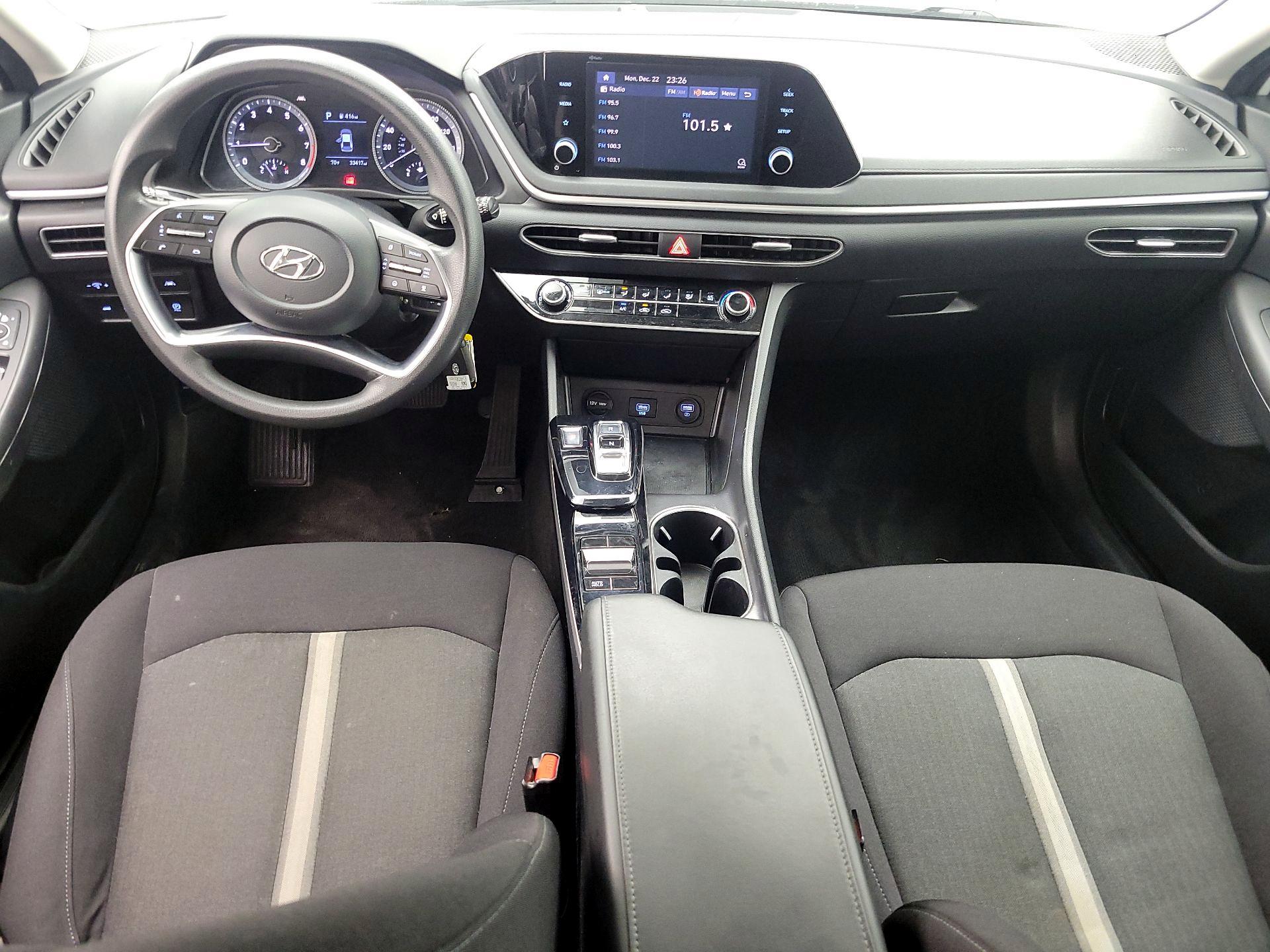 Thumbnail: 2023 Hyundai Sonata - 9