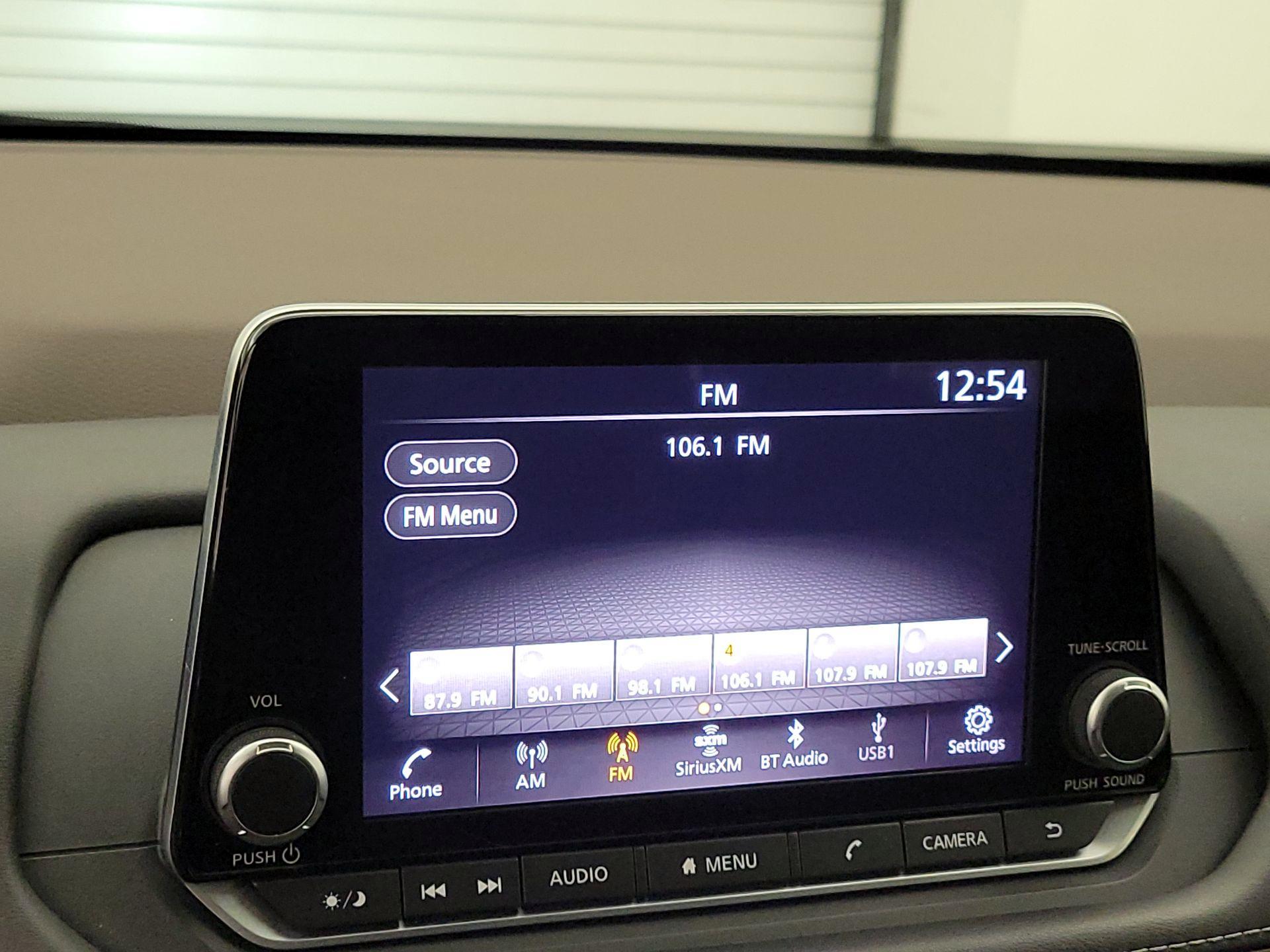 Thumbnail: 2023 Nissan Rogue - 15