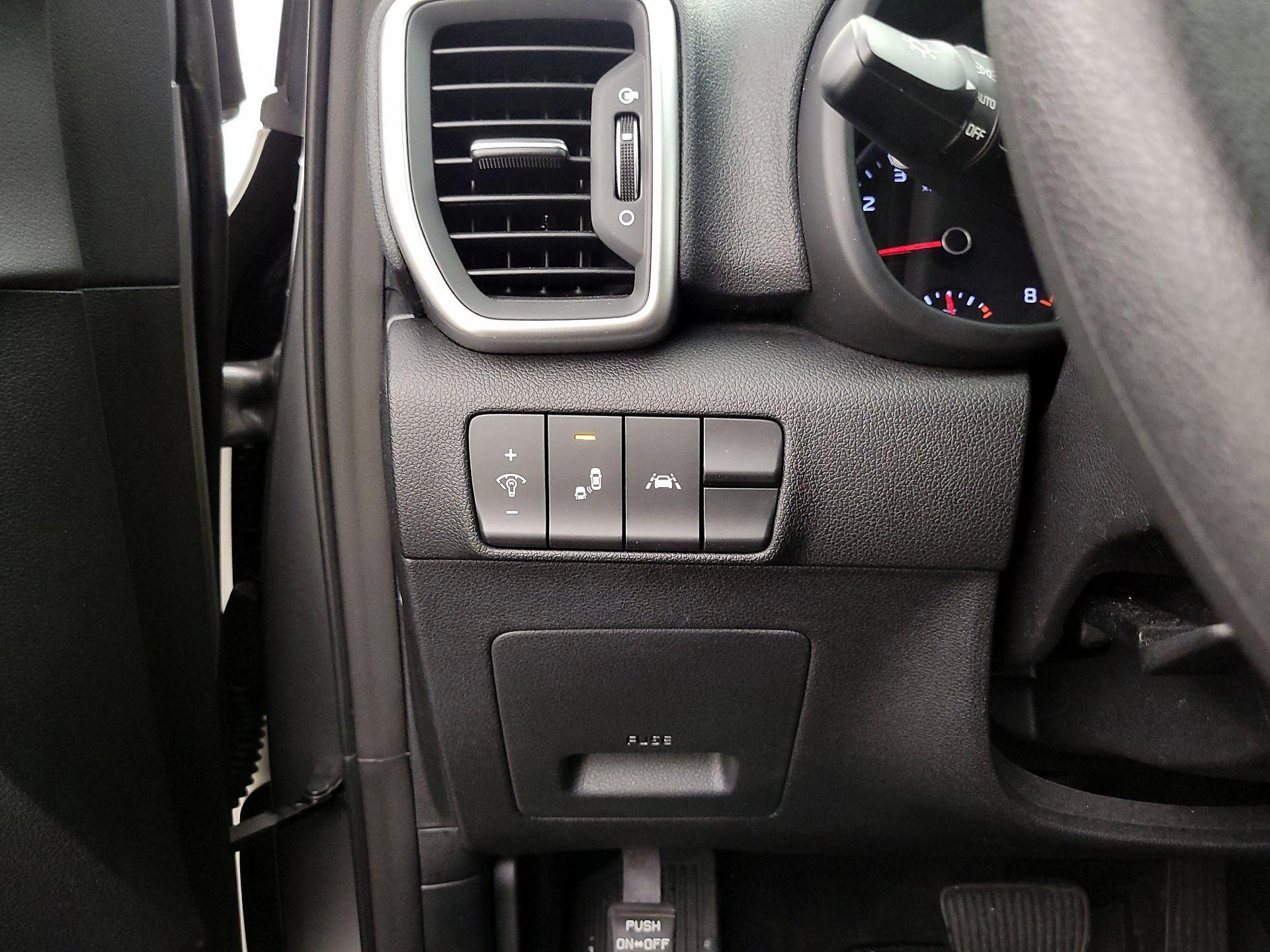 Thumbnail: 2022 Kia Sportage - 13