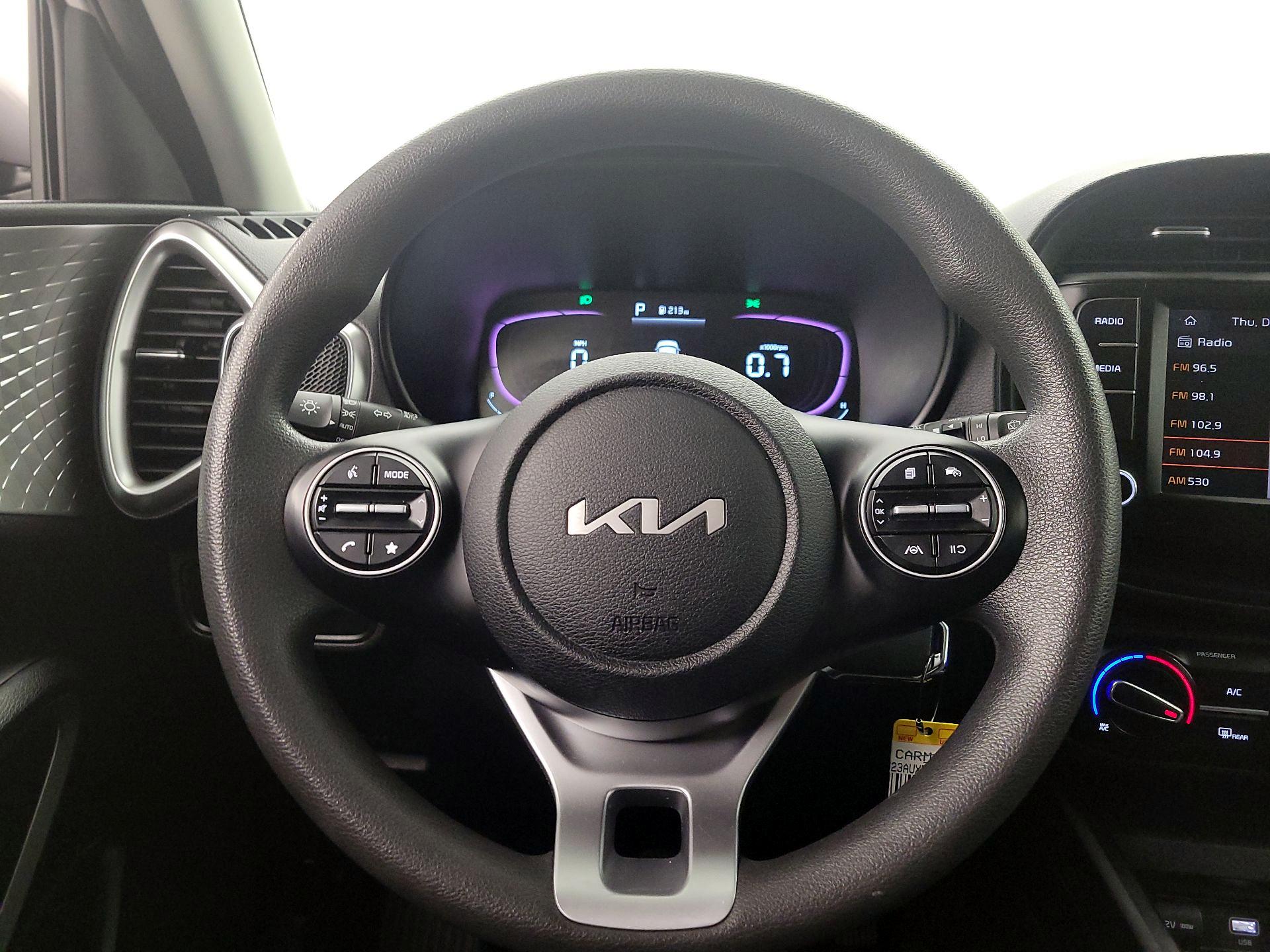 Thumbnail: 2023 Kia Soul - 10