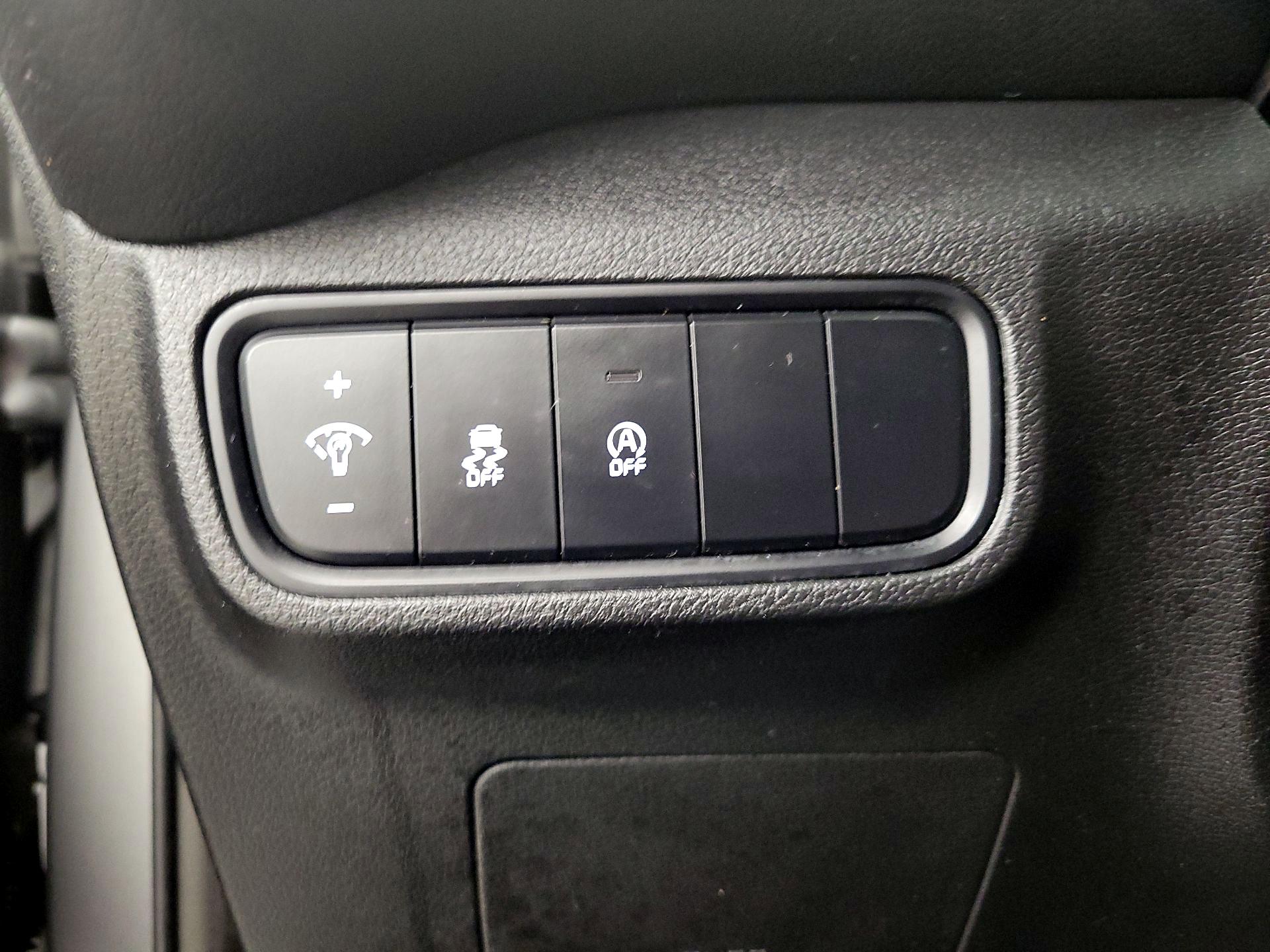 Thumbnail: 2023 Kia Soul - 13