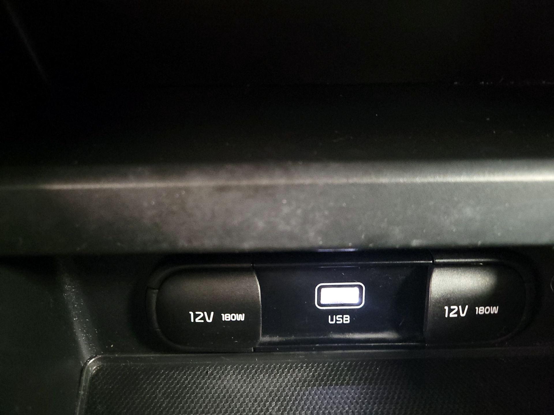 Thumbnail: 2023 Kia Soul - 18