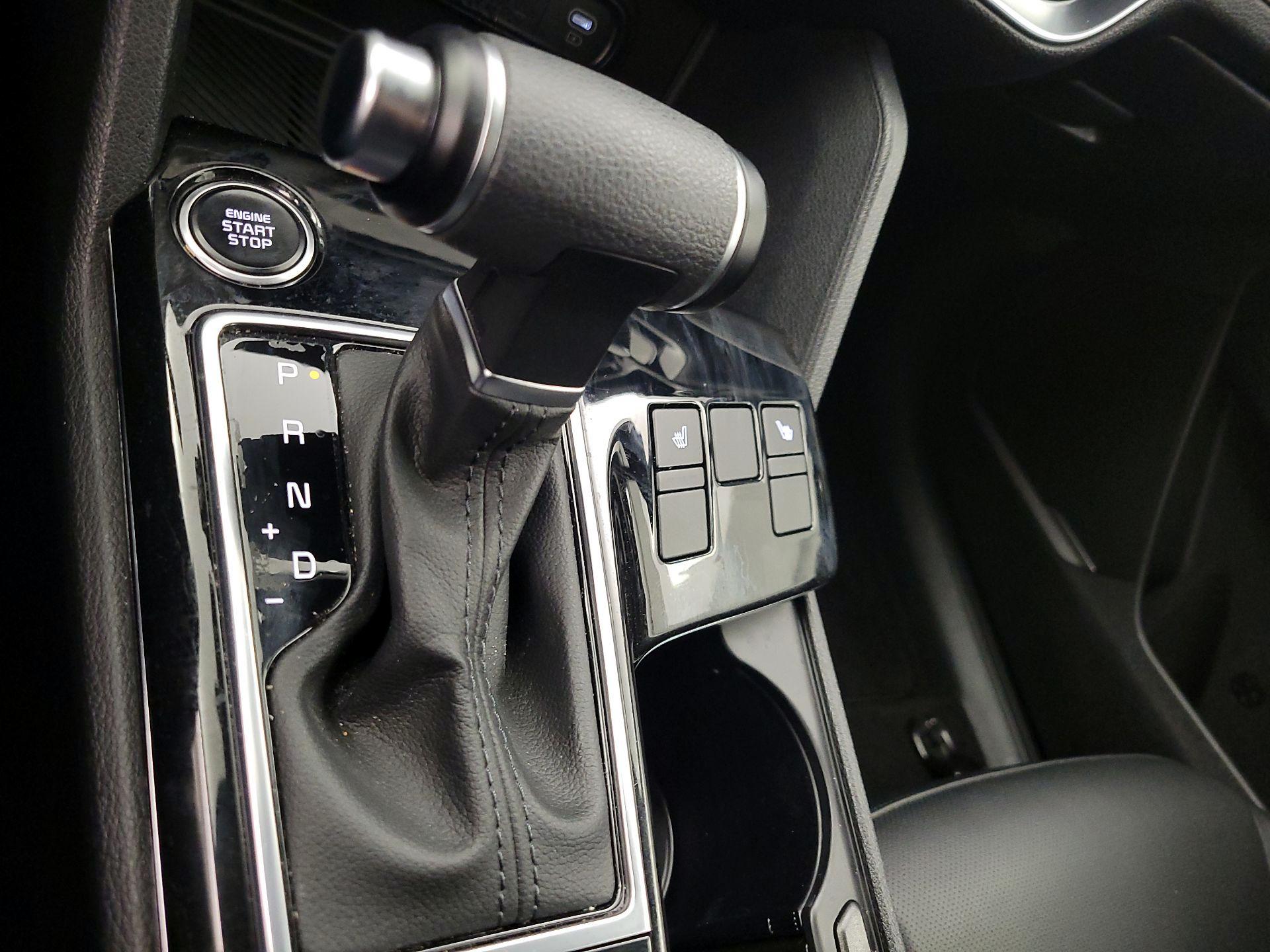 Thumbnail: 2023 Kia Sportage - 18