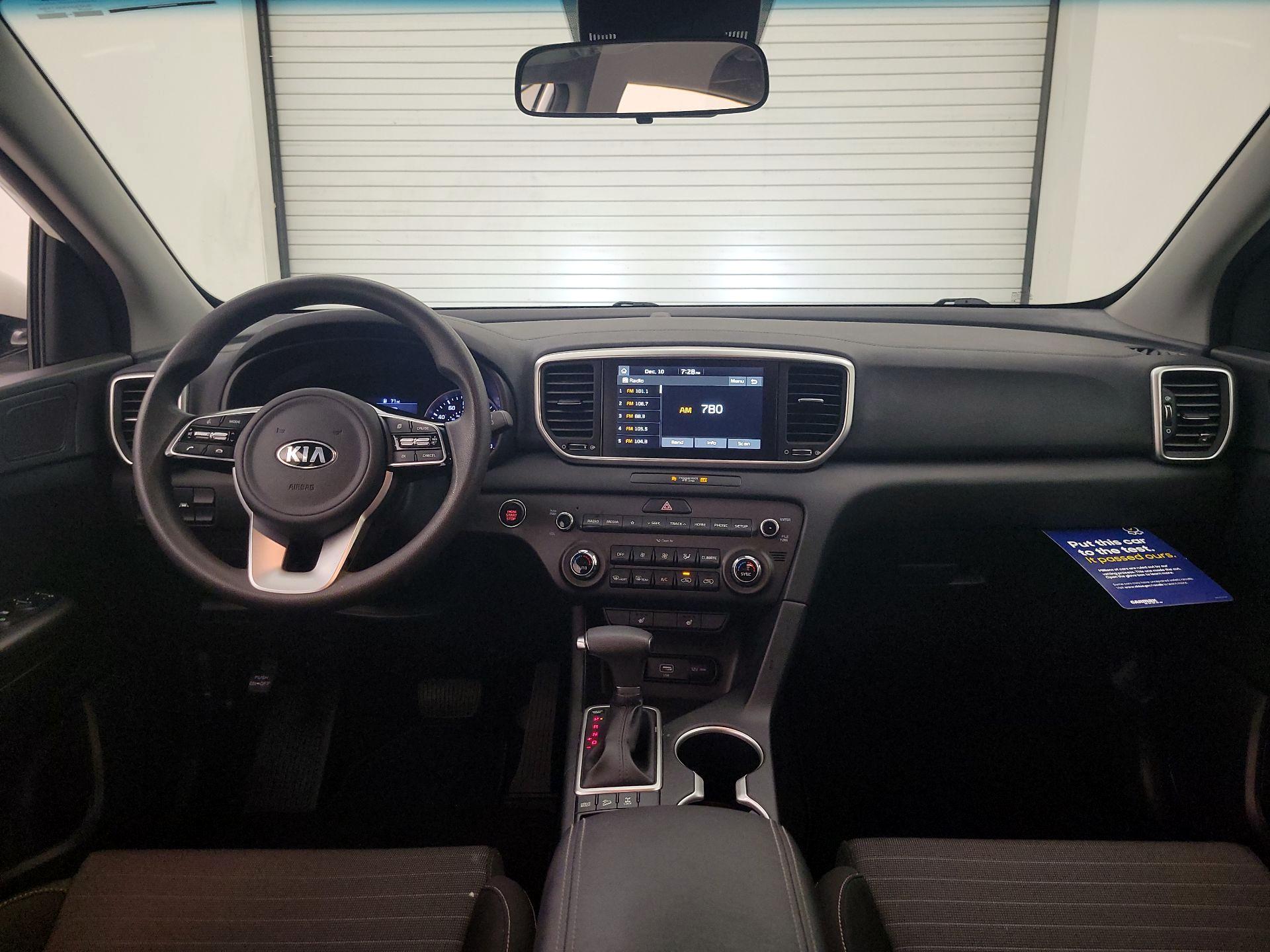 Thumbnail: 2022 Kia Sportage - 9