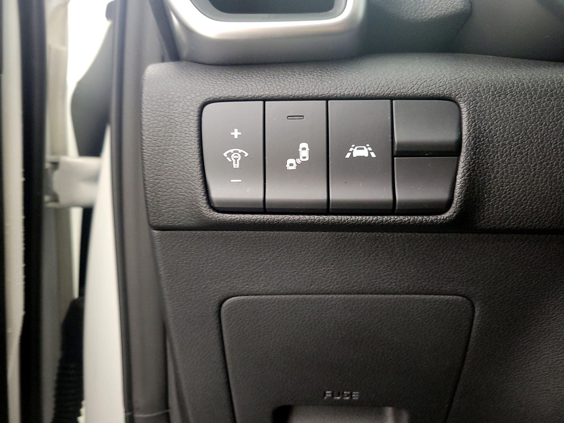 Thumbnail: 2022 Kia Sportage - 13