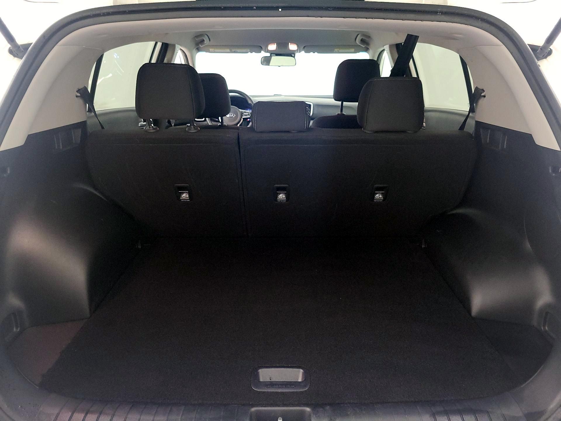 Thumbnail: 2022 Kia Sportage - 19