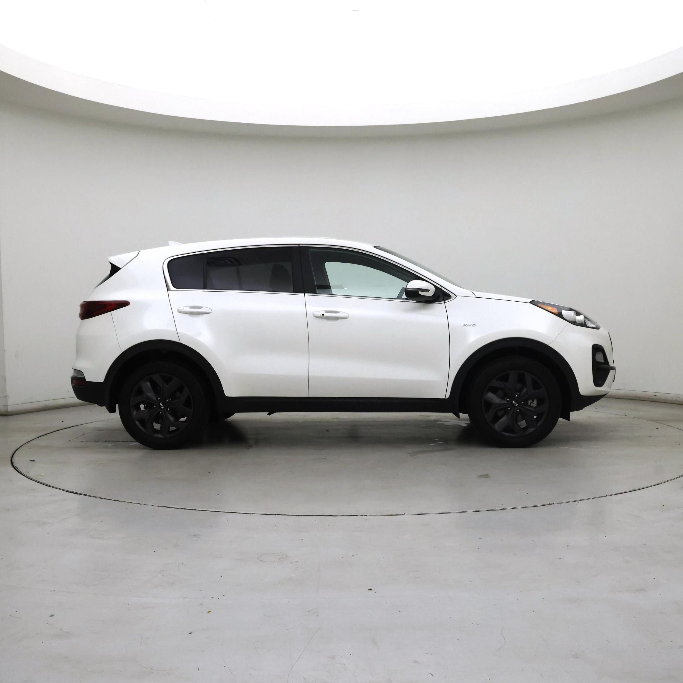 Thumbnail: 2022 Kia Sportage - 7