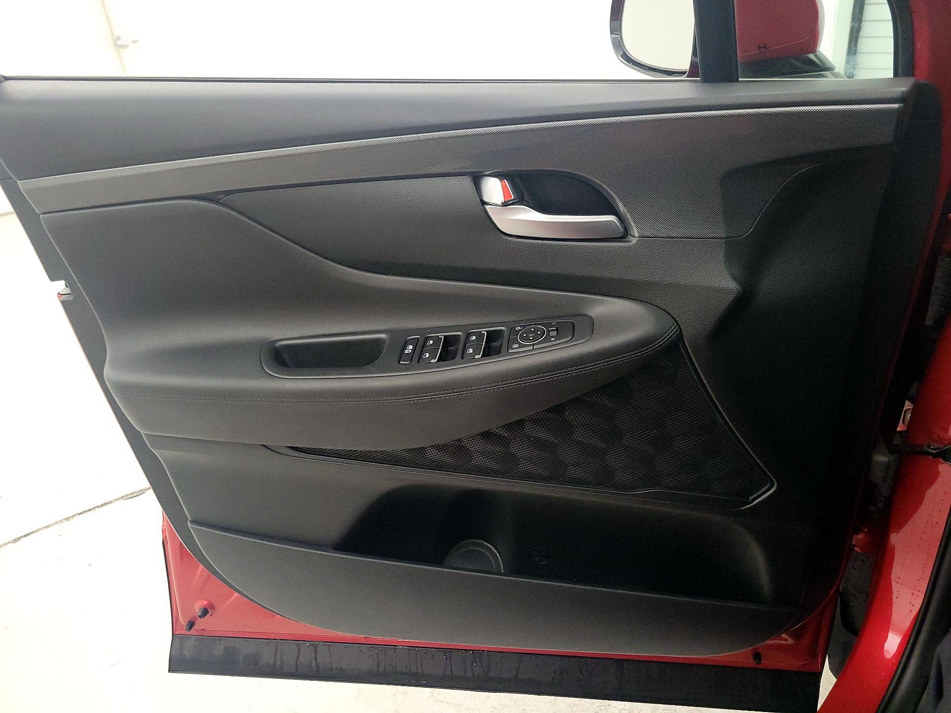 Thumbnail: 2022 Hyundai Santa Fe - 12