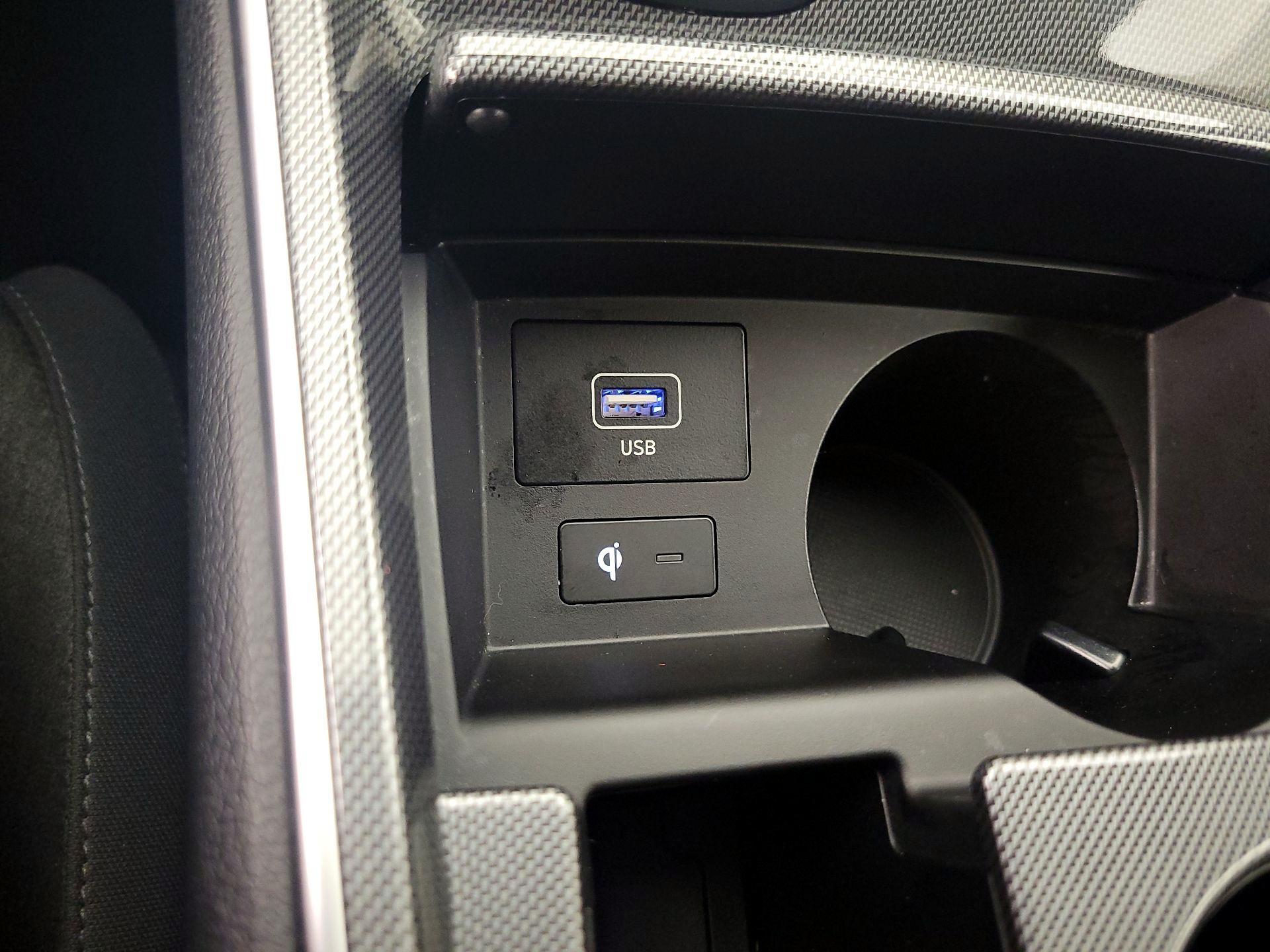 Thumbnail: 2022 Hyundai Santa Fe - 18