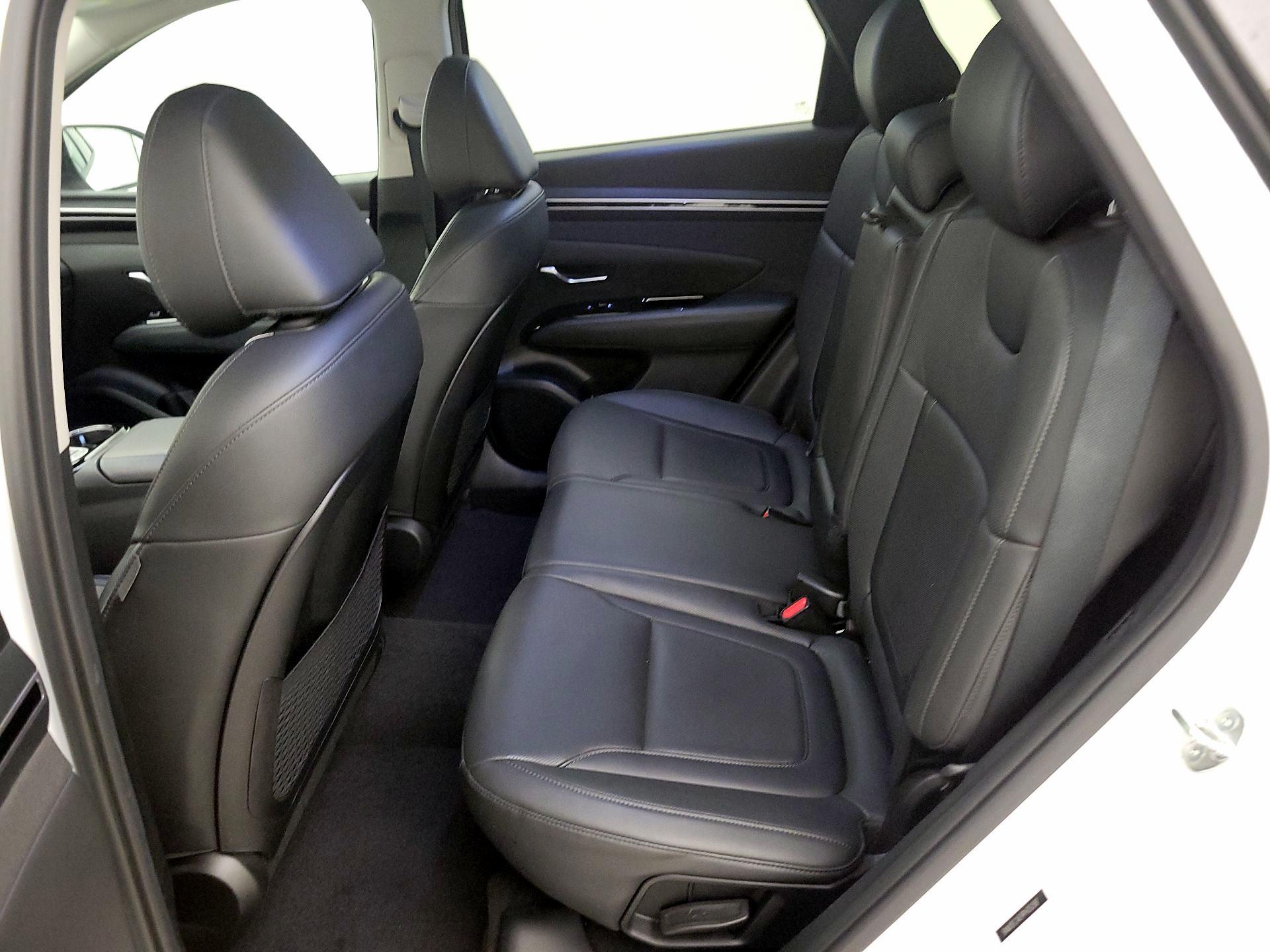 Thumbnail: 2023 Hyundai Tucson - 19