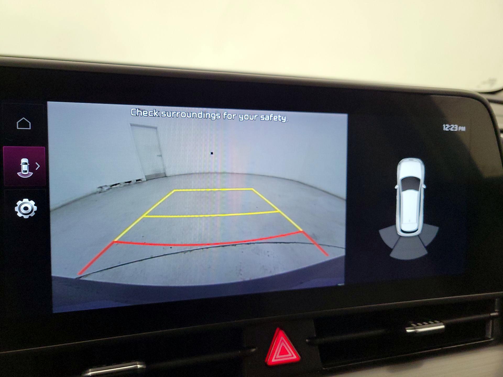 Thumbnail: 2023 Kia Sportage - 15