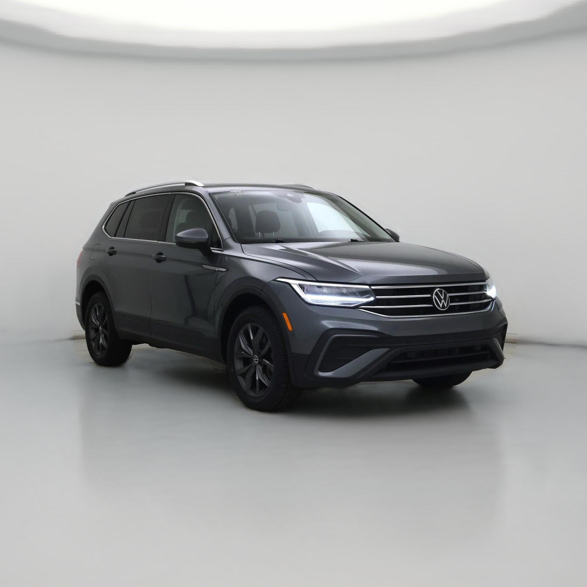Thumbnail: 2022 Volkswagen Tiguan - 1