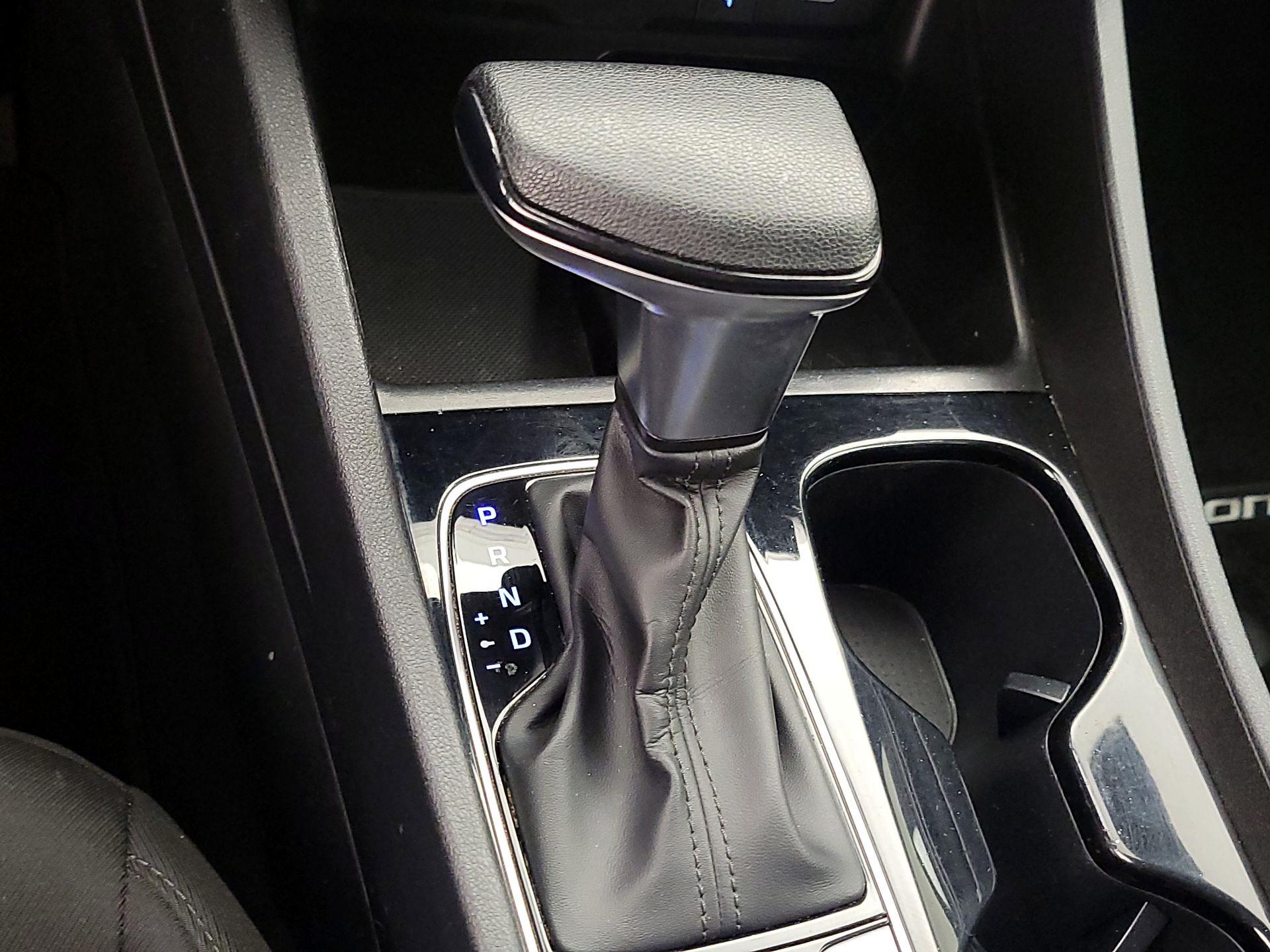 Thumbnail: 2023 Hyundai Tucson - 16