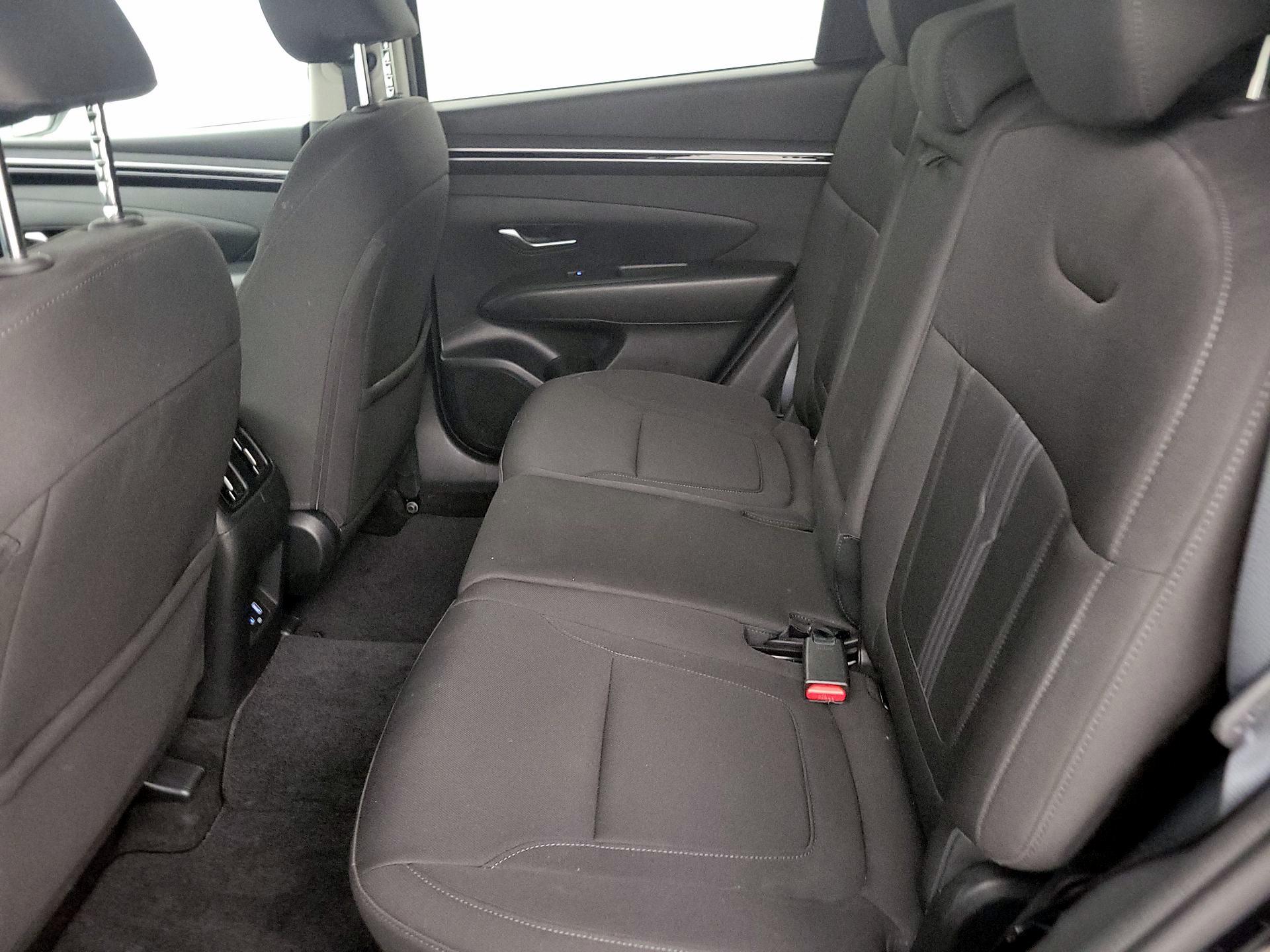 Thumbnail: 2023 Hyundai Tucson - 18