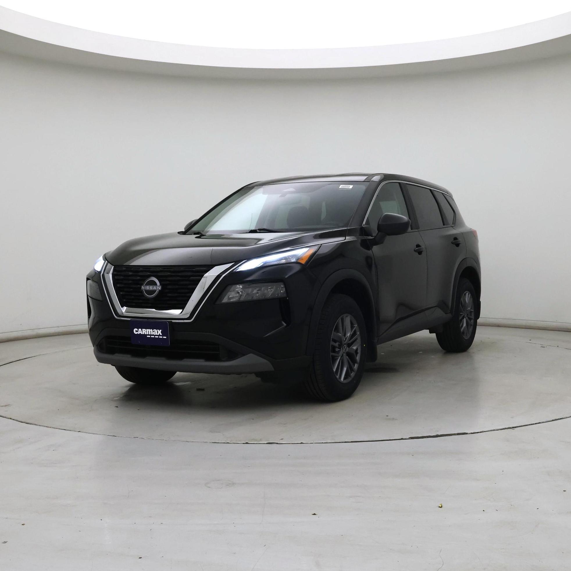 Thumbnail: 2023 Nissan Rogue - 4