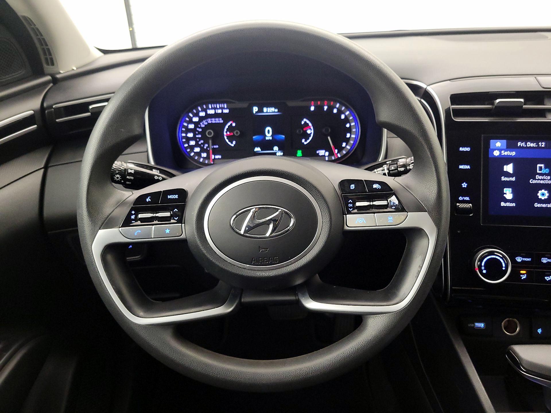 Thumbnail: 2023 Hyundai Tucson - 10