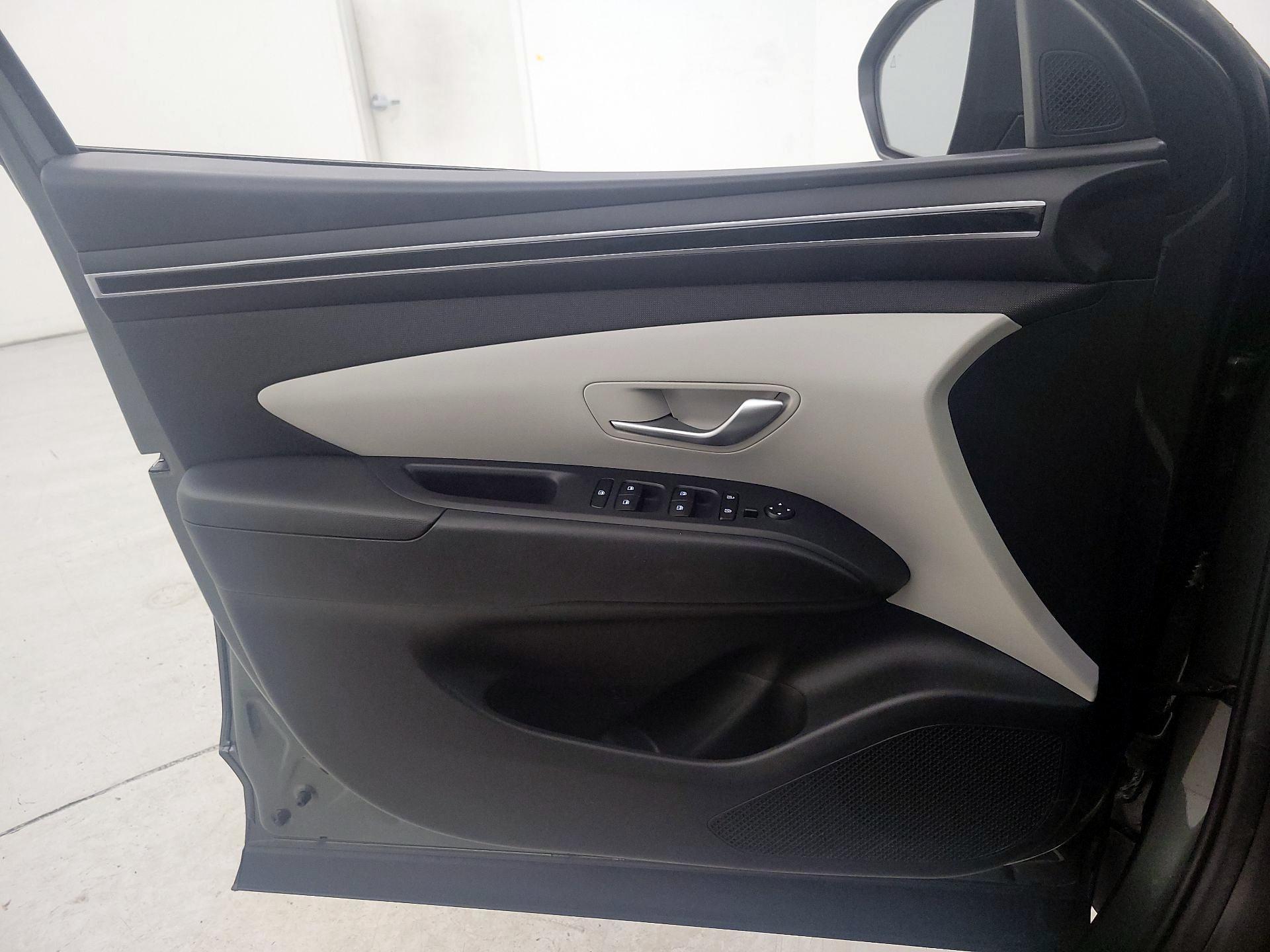 Thumbnail: 2023 Hyundai Tucson - 12