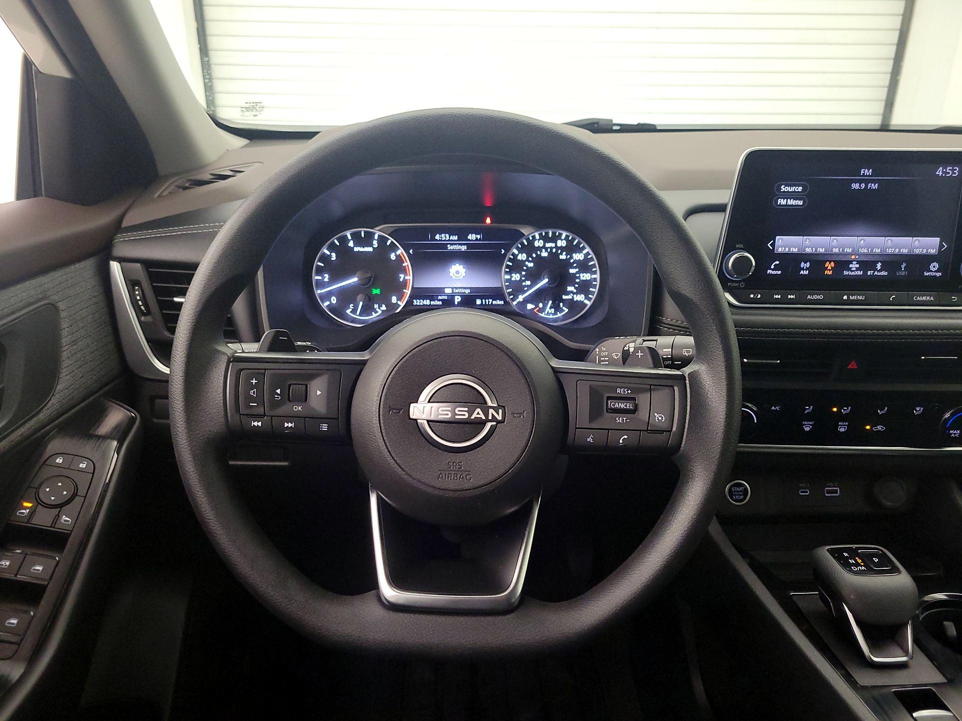 Thumbnail: 2023 Nissan Rogue - 10