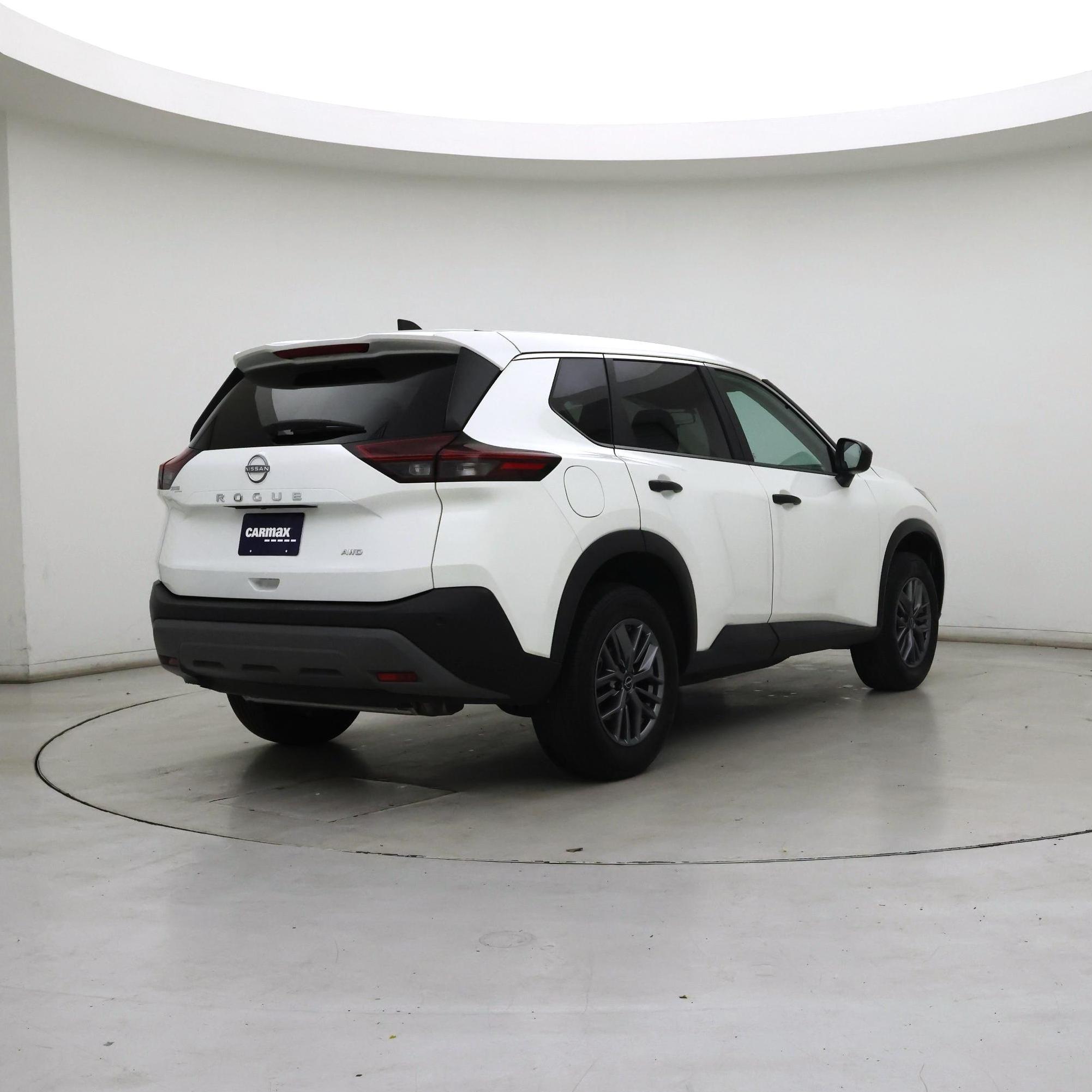 Thumbnail: 2023 Nissan Rogue - 8