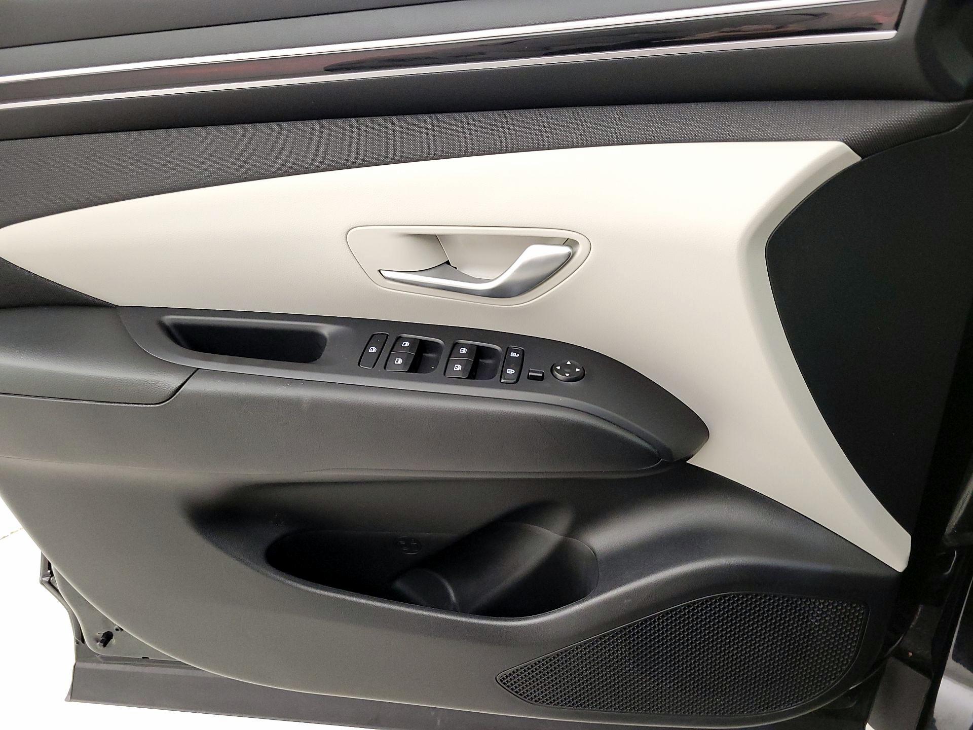 Thumbnail: 2023 Hyundai Tucson - 12