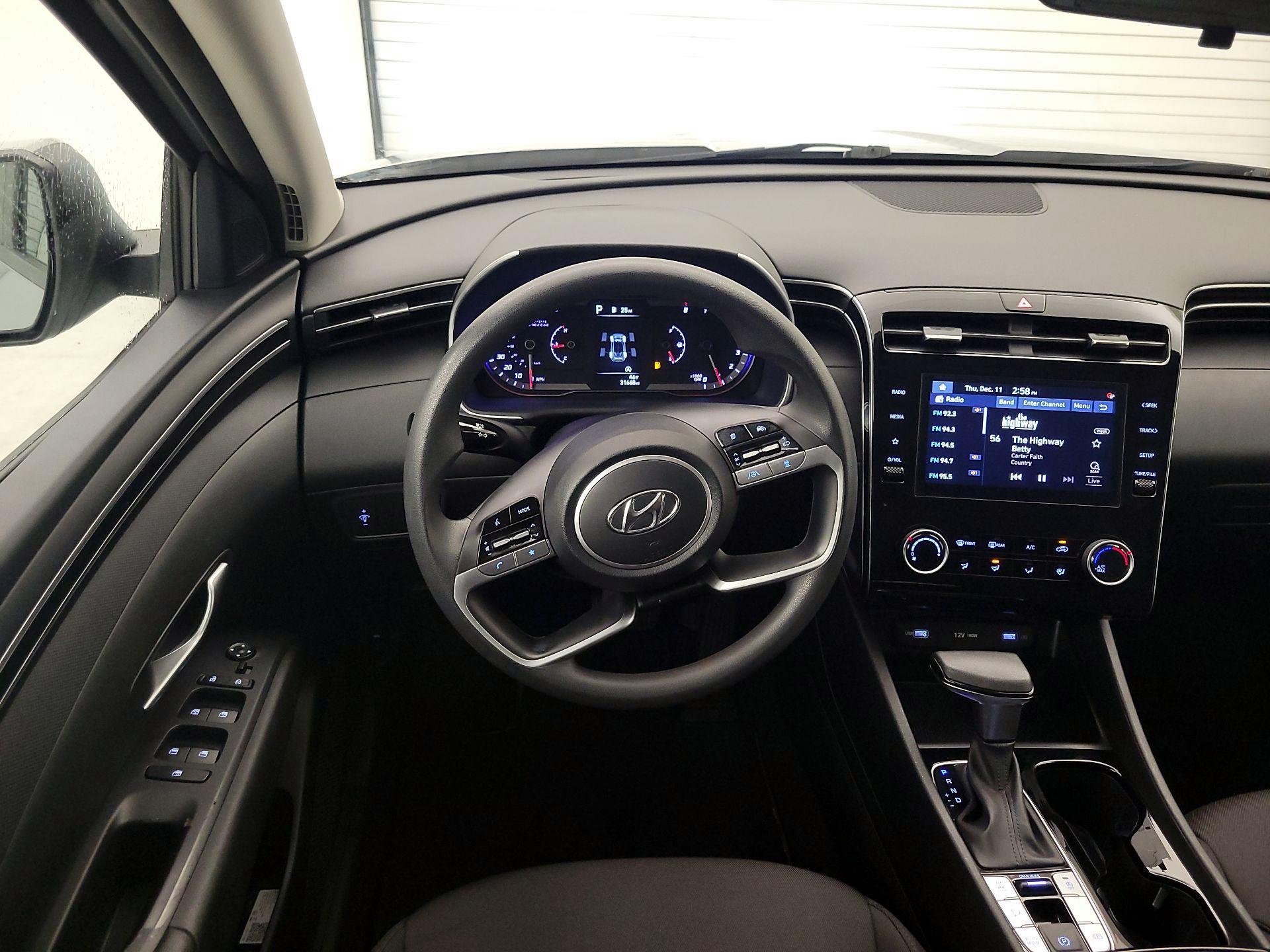 Thumbnail: 2022 Hyundai Tucson - 10