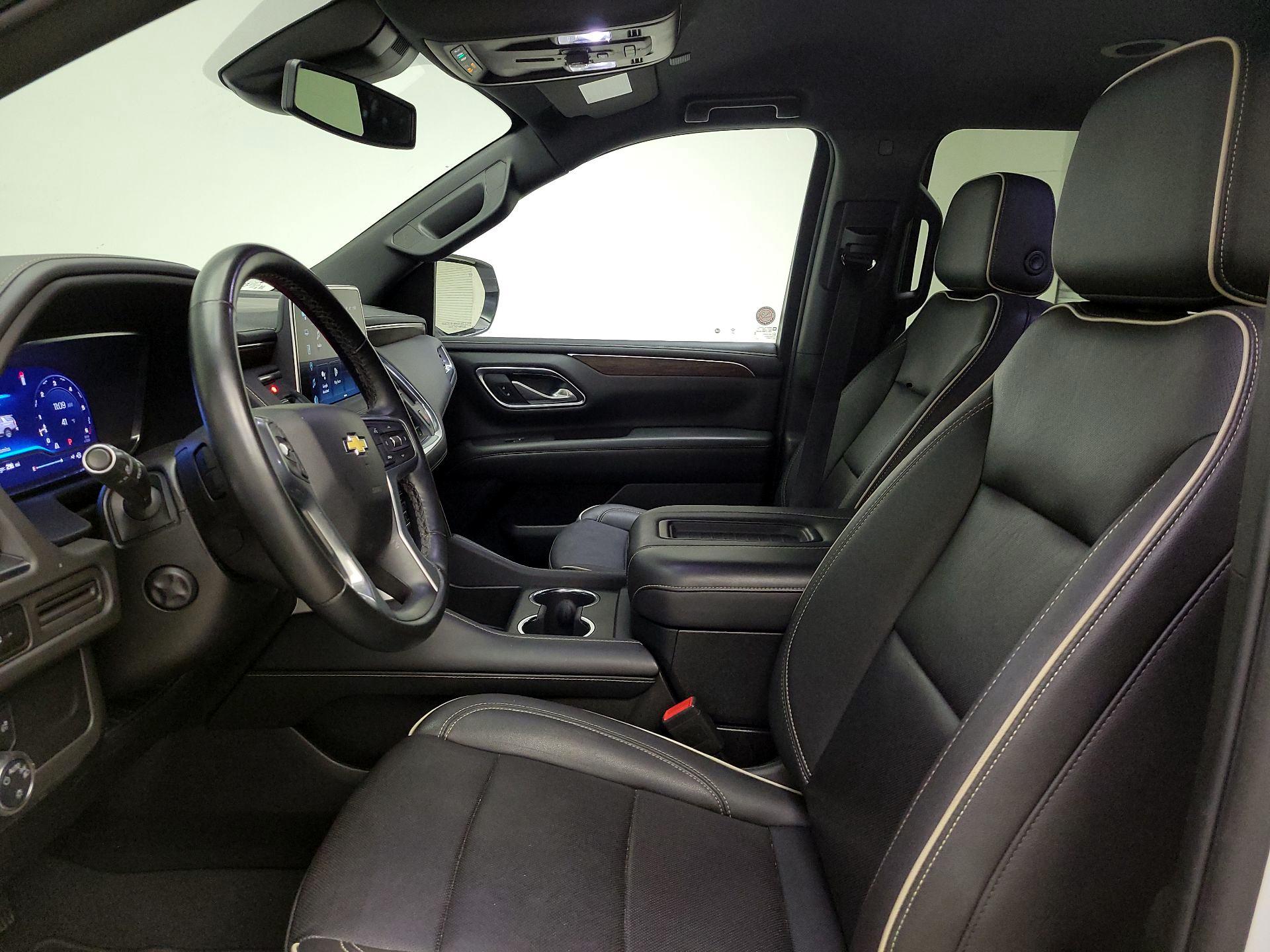 Thumbnail: 2023 Chevrolet Suburban - 11