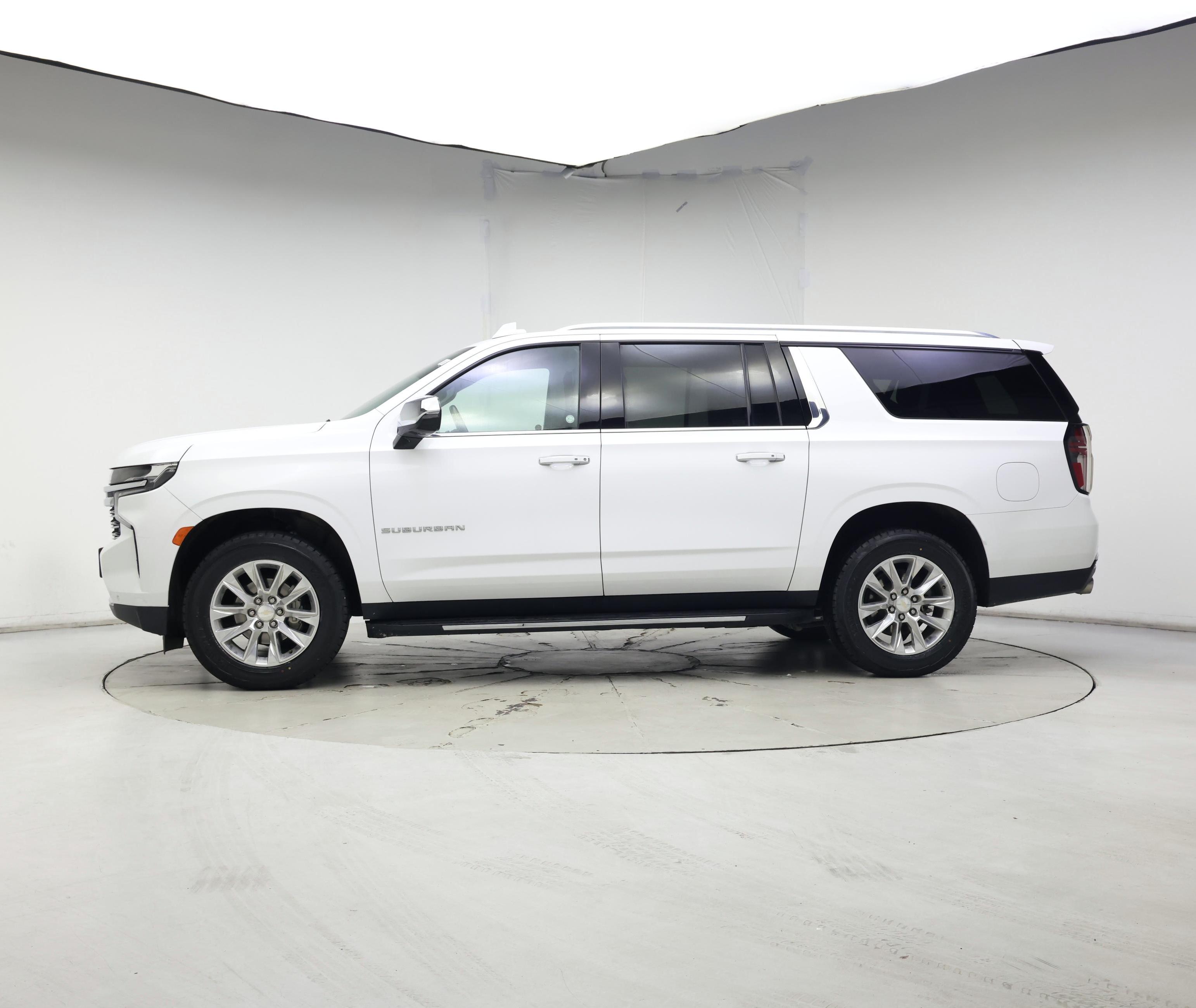 Thumbnail: 2023 Chevrolet Suburban - 3