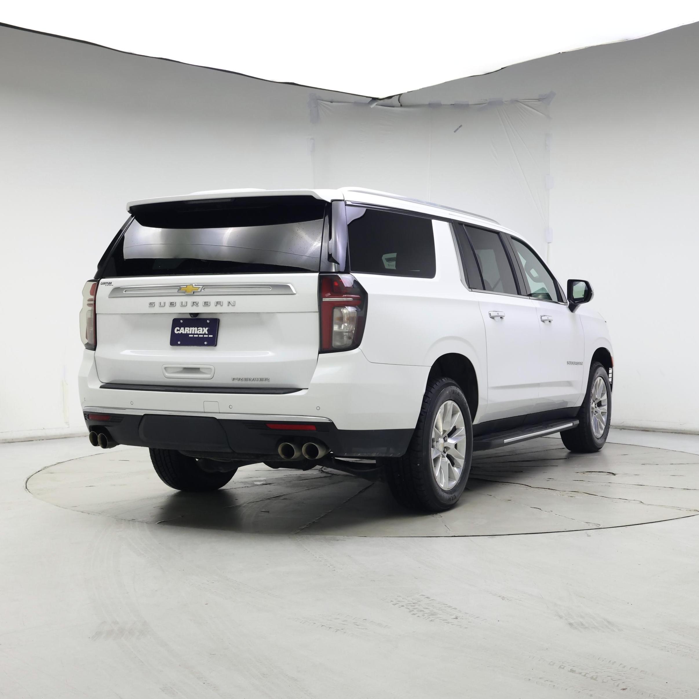 Thumbnail: 2023 Chevrolet Suburban - 8