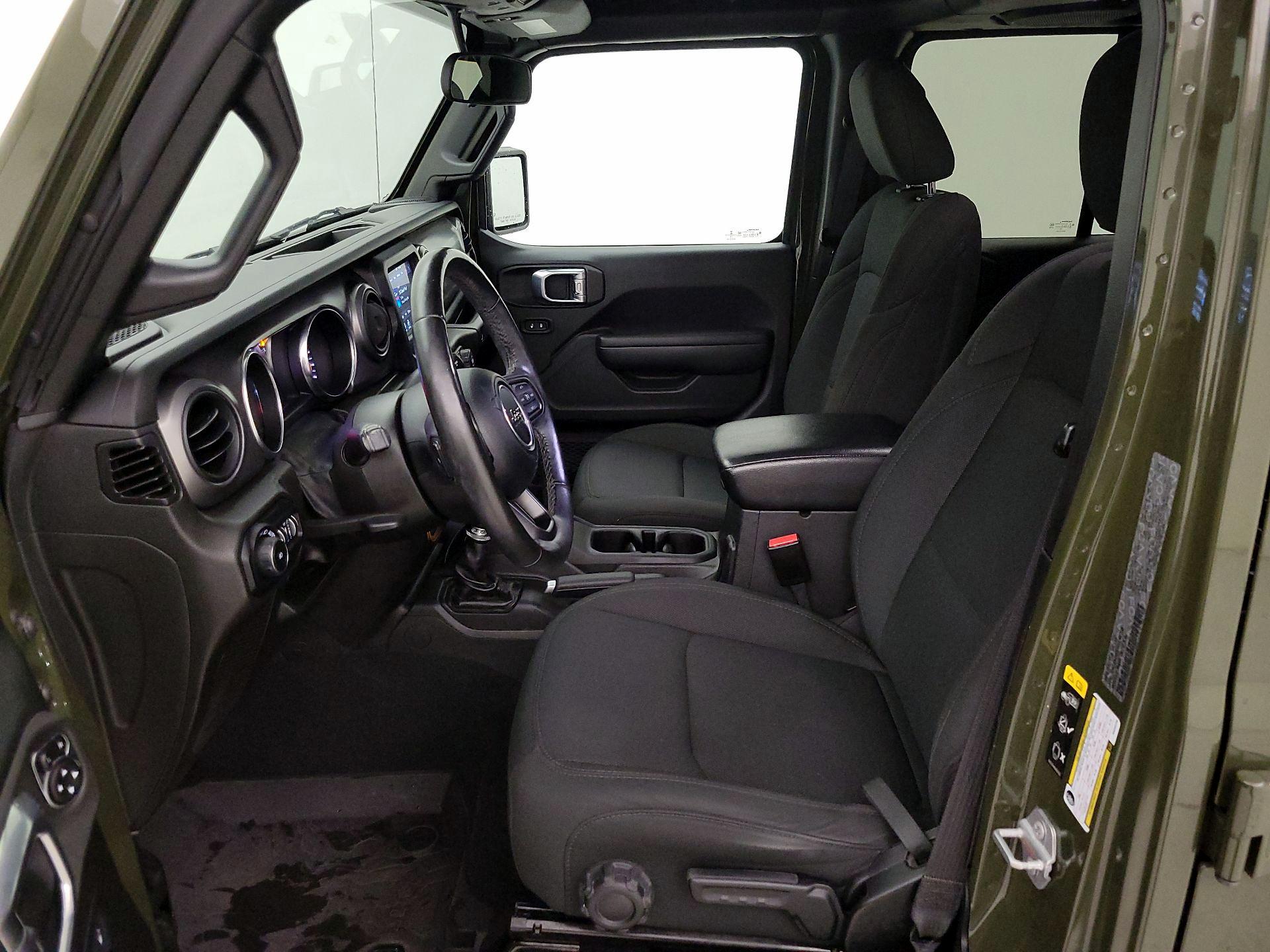 Thumbnail: 2022 Jeep Wrangler - 11