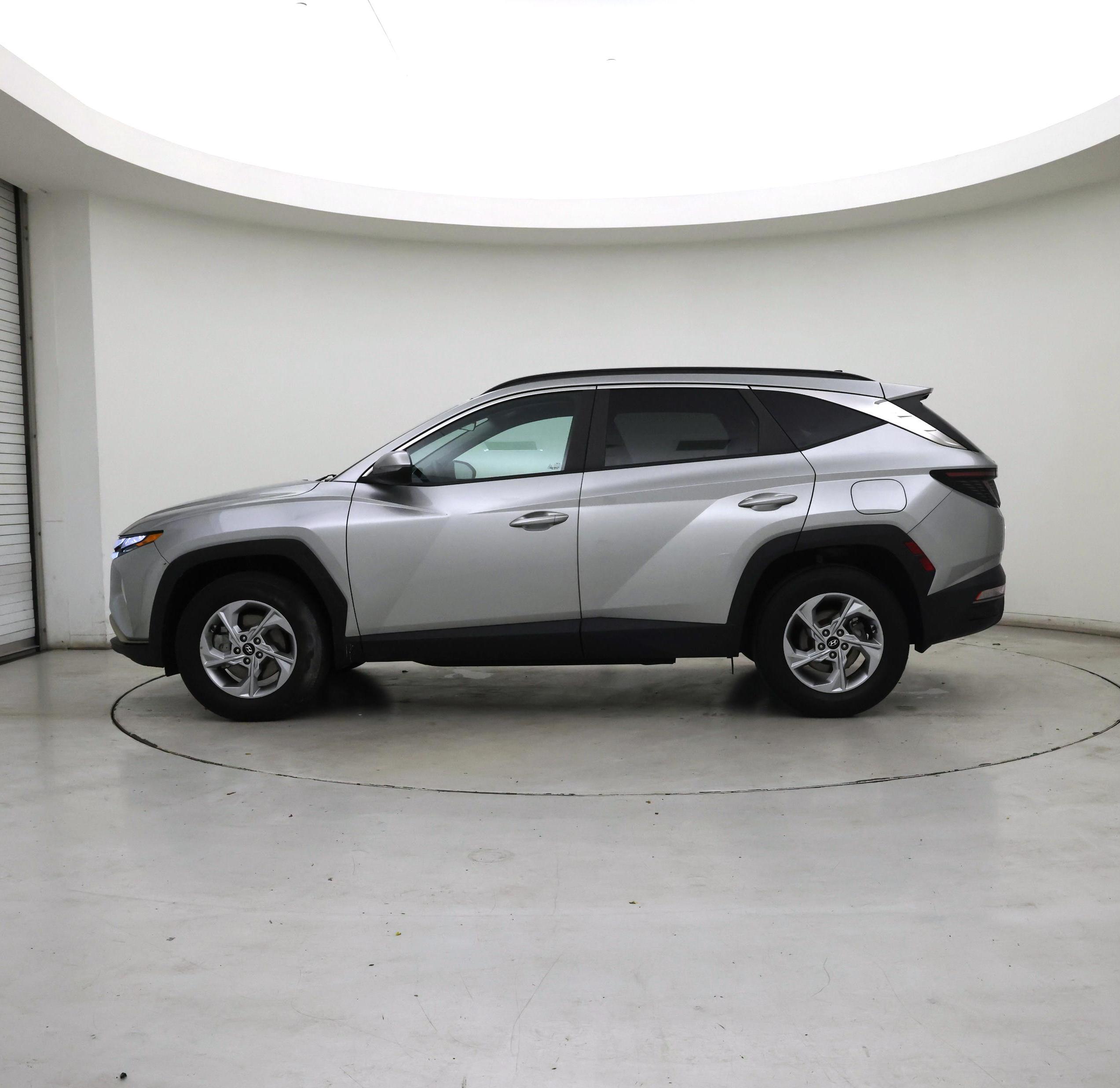 Thumbnail: 2023 Hyundai Tucson - 3