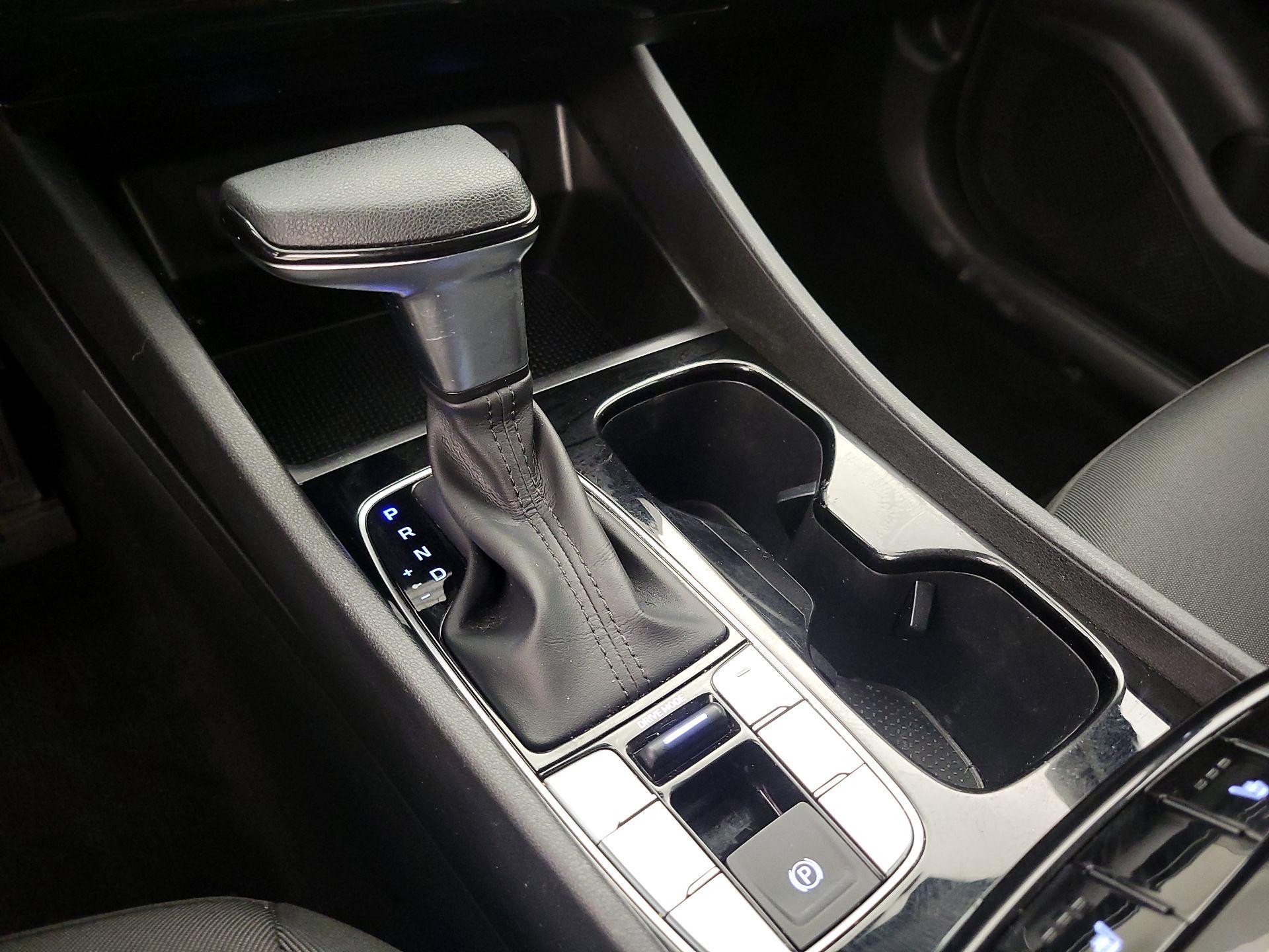 Thumbnail: 2022 Hyundai Tucson - 17