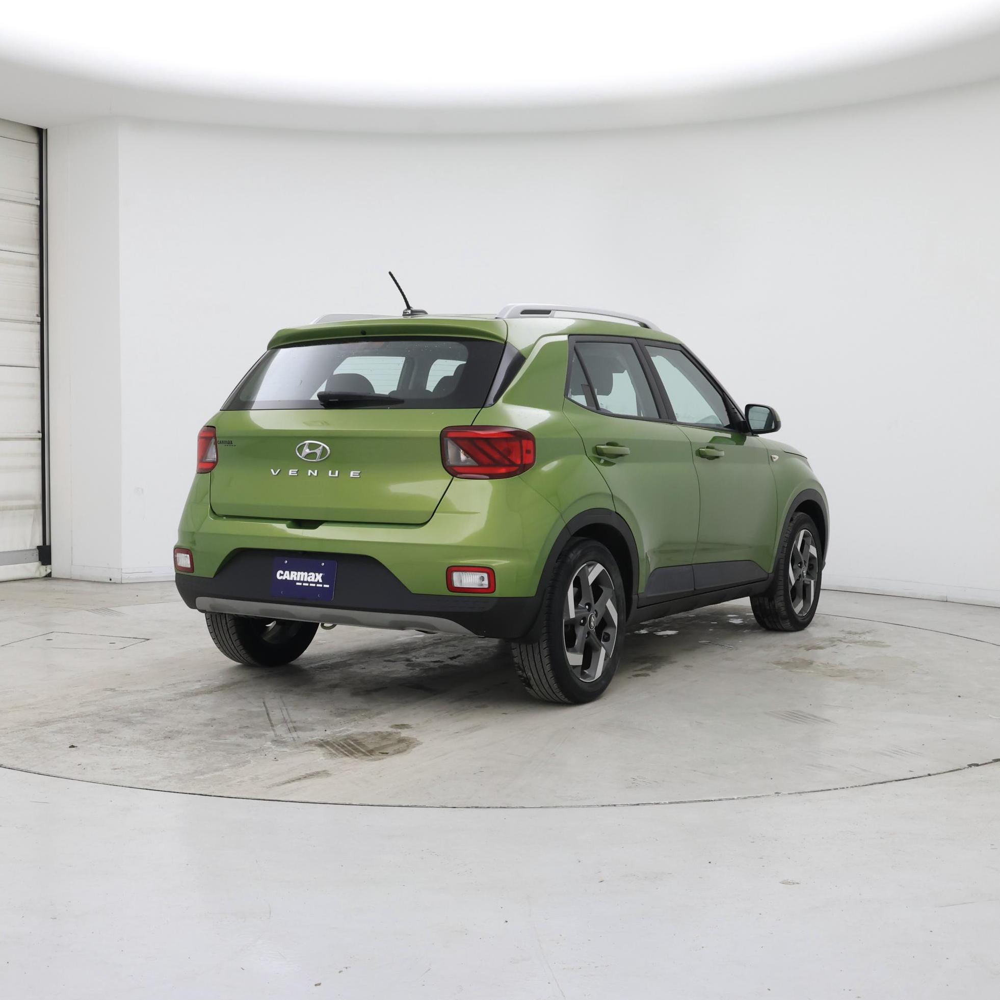 Thumbnail: 2023 Hyundai Venue - 8