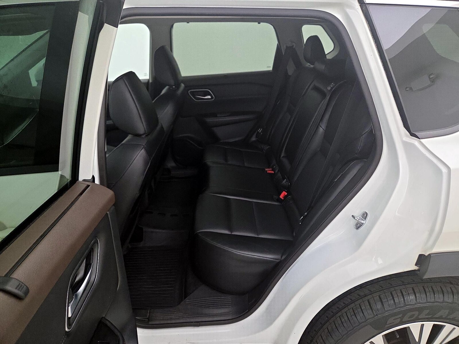 2021 Nissan Rogue SV - Photo 20