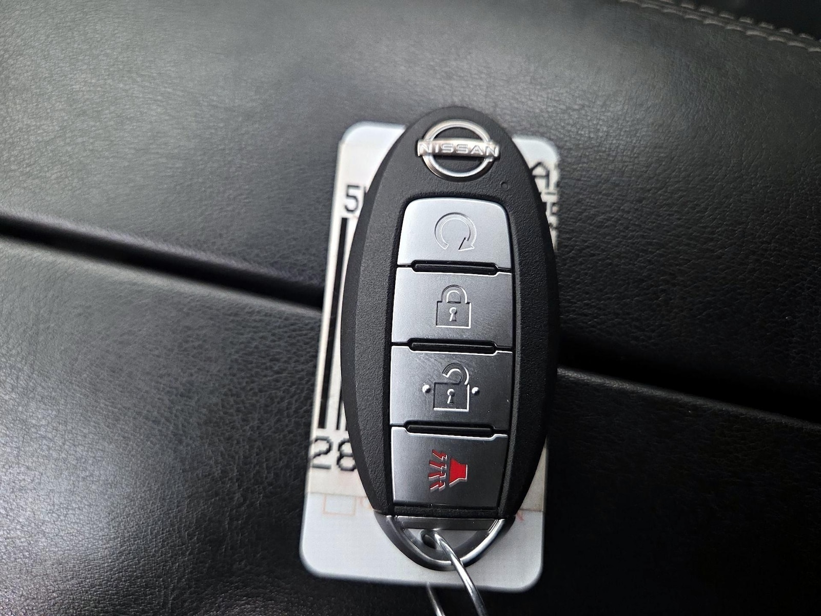 2021 Nissan Rogue SV - Photo 23