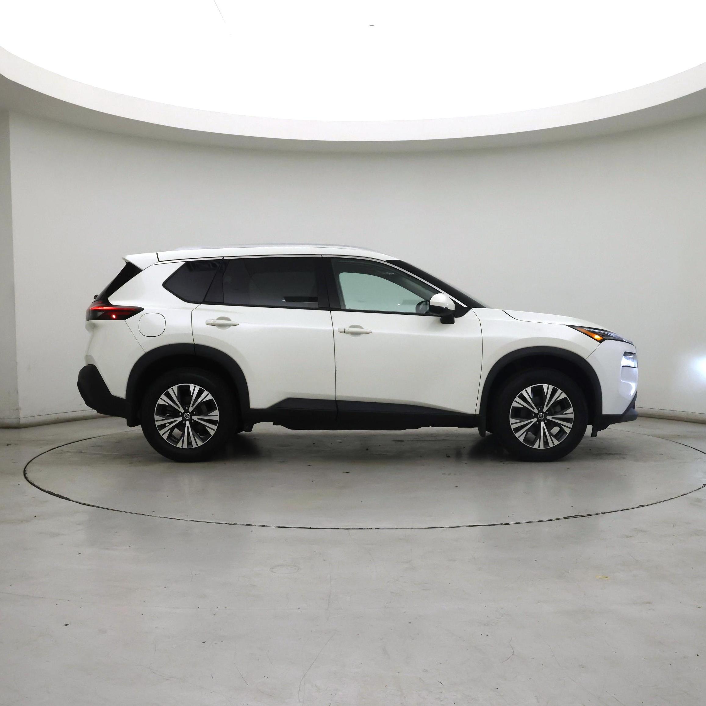 Thumbnail: 2021 Nissan Rogue - 7