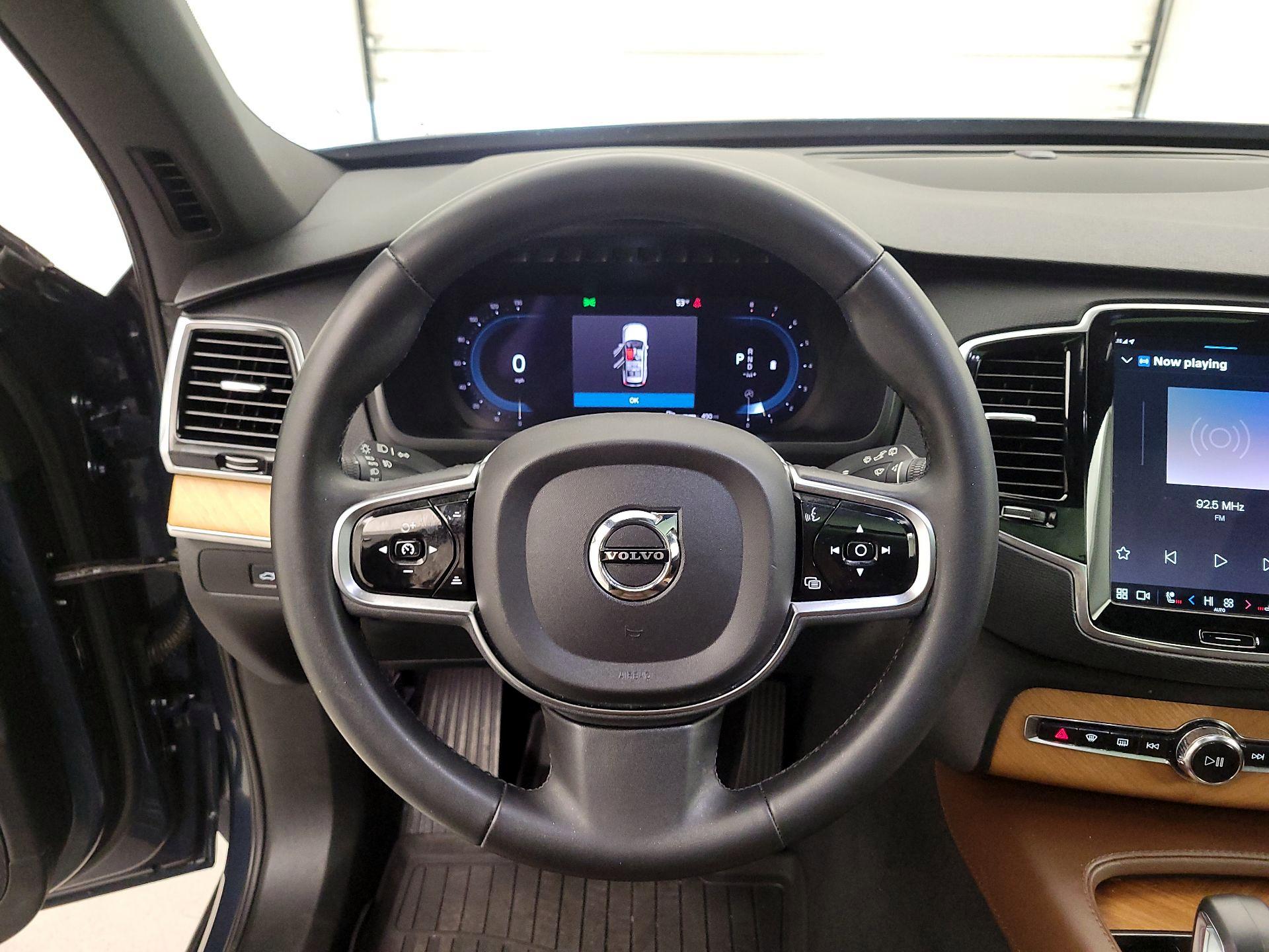 Thumbnail: 2023 Volvo XC90 - 10