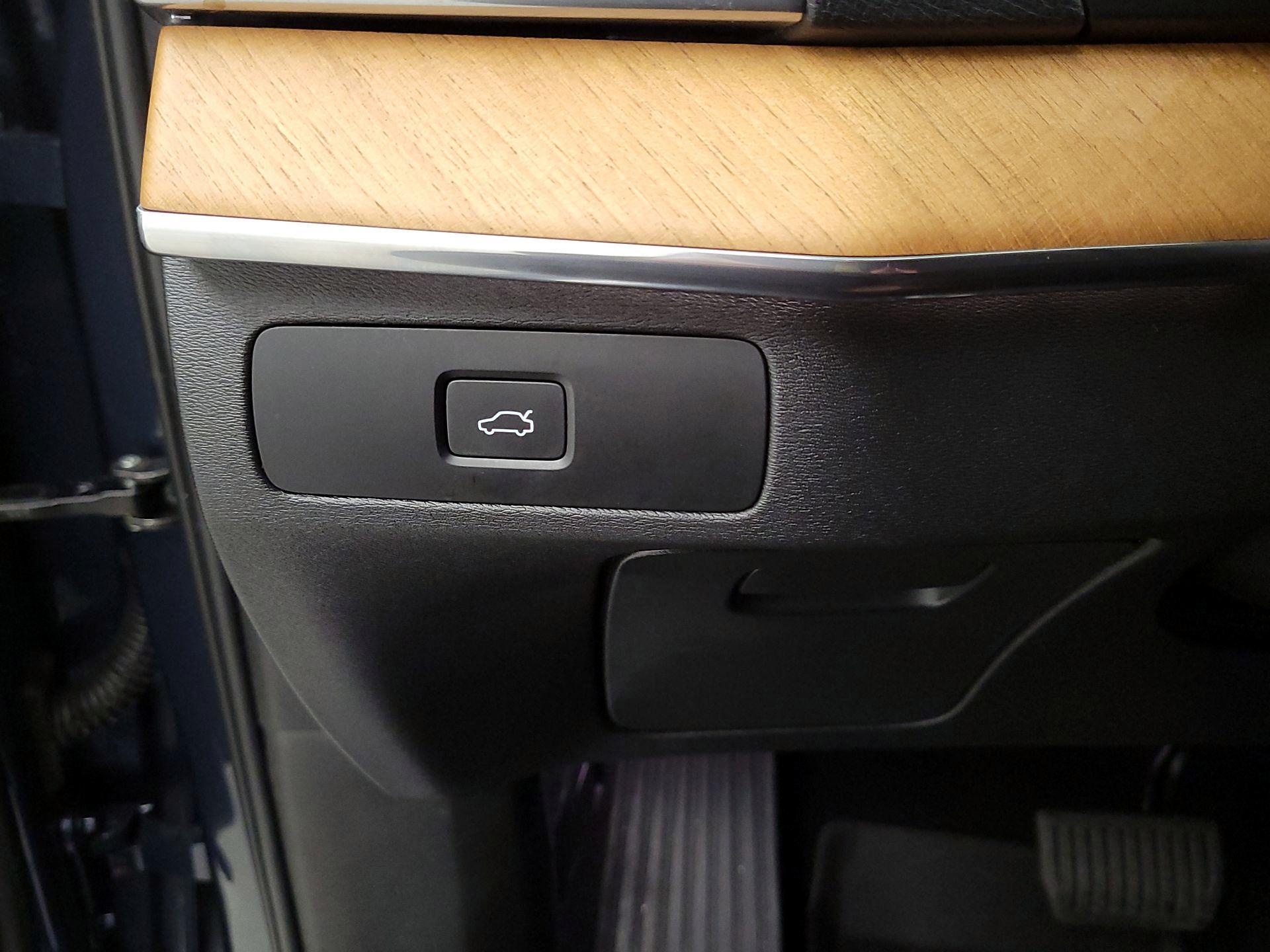 Thumbnail: 2023 Volvo XC90 - 13