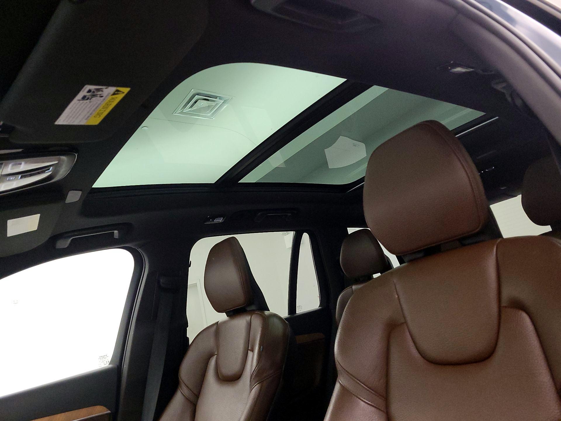 Thumbnail: 2023 Volvo XC90 - 19